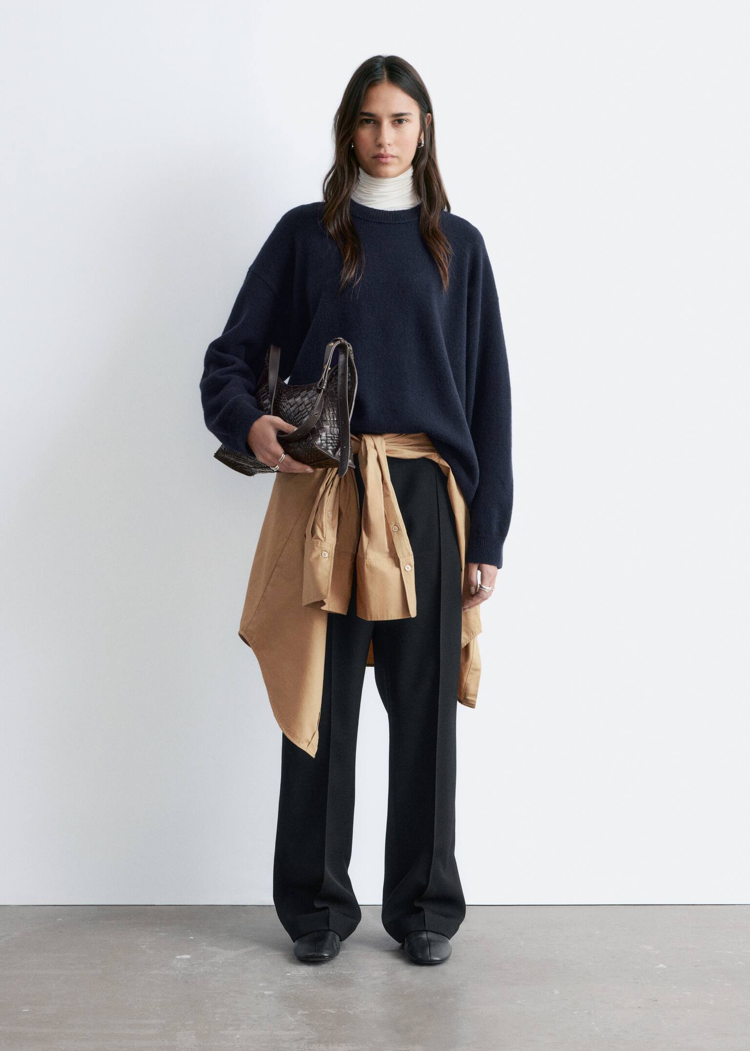 Dzianinowy sweter oversize - Granatowy/Szary melanż/Jasnoturkusowy/Czerwony - 5