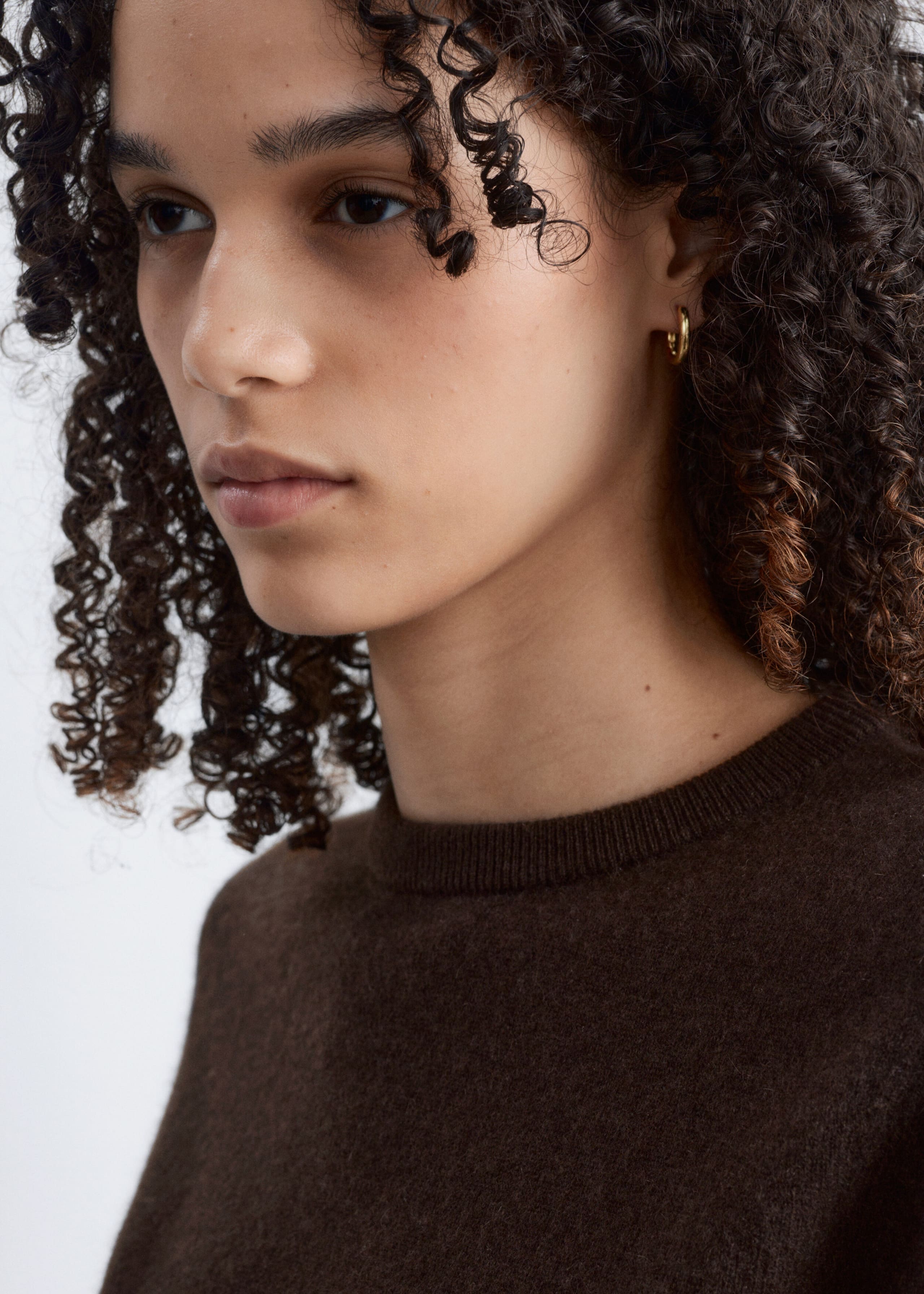 Ohrringe aus poliertem Messing im Set - Gold - Lookbook