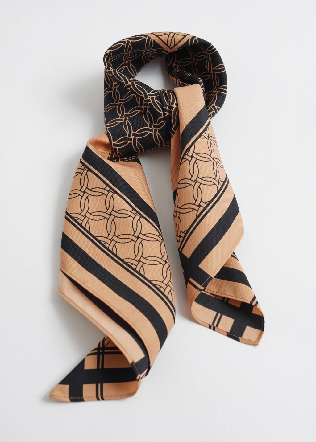 ChainMotifSquareScarf - Ebony/Beige - Natura morta