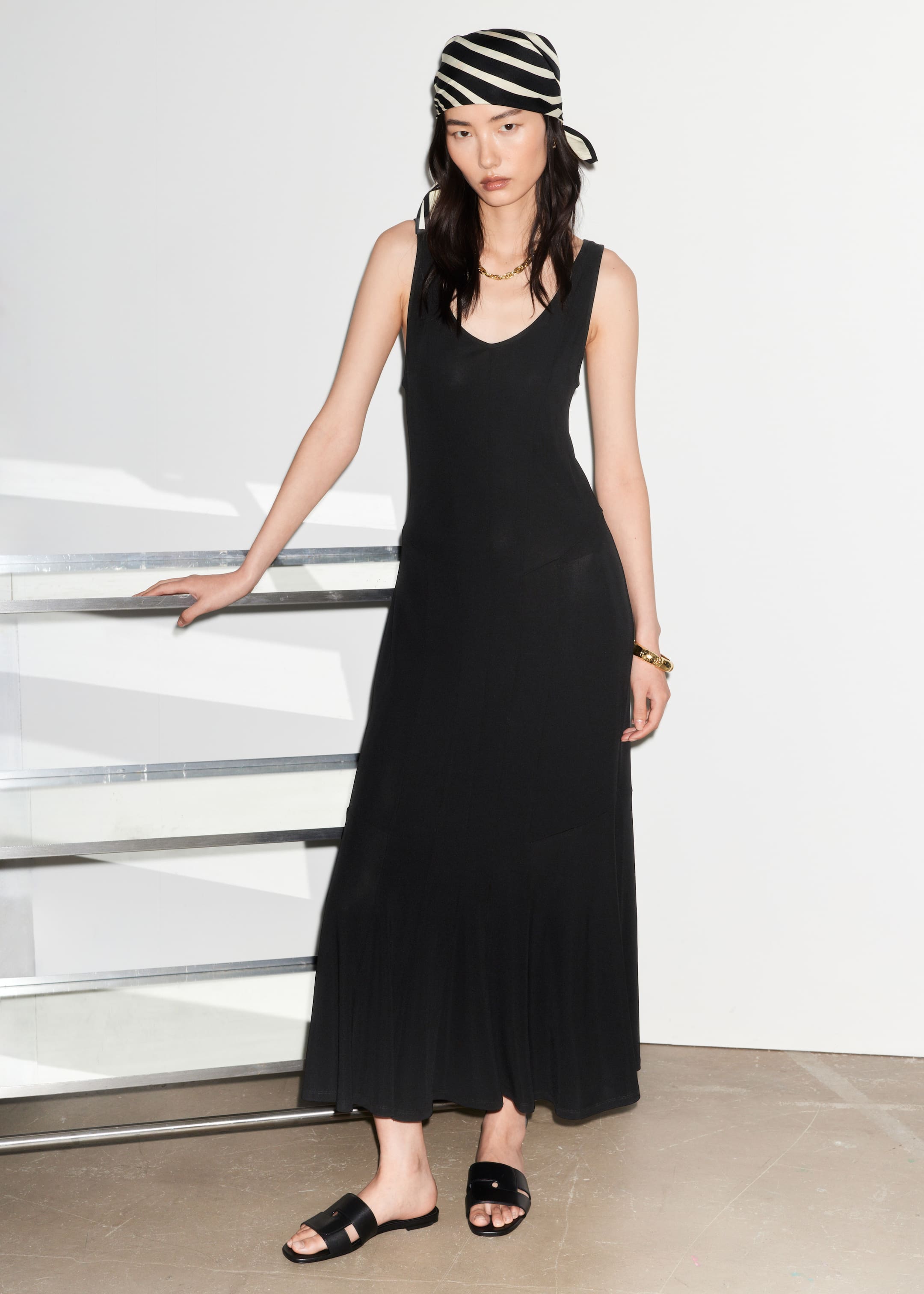 Visualizza immagine più grande: Sandali in pelle - Nero - DONNA | H&M IT 1