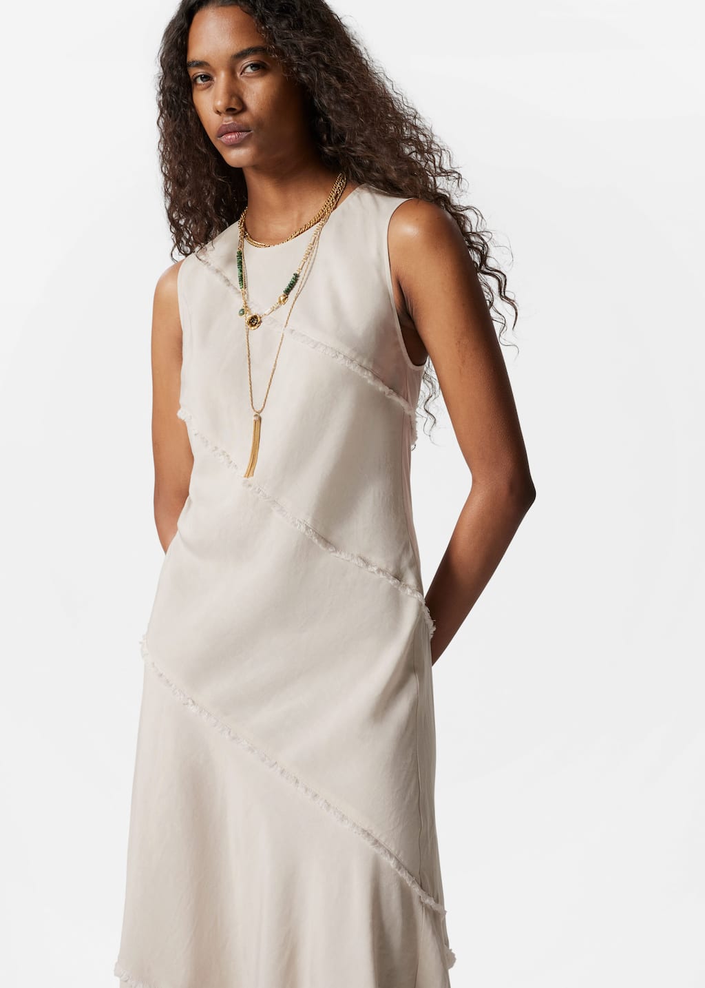 Robe midi trapèze sans manches - Beige - Lookbook