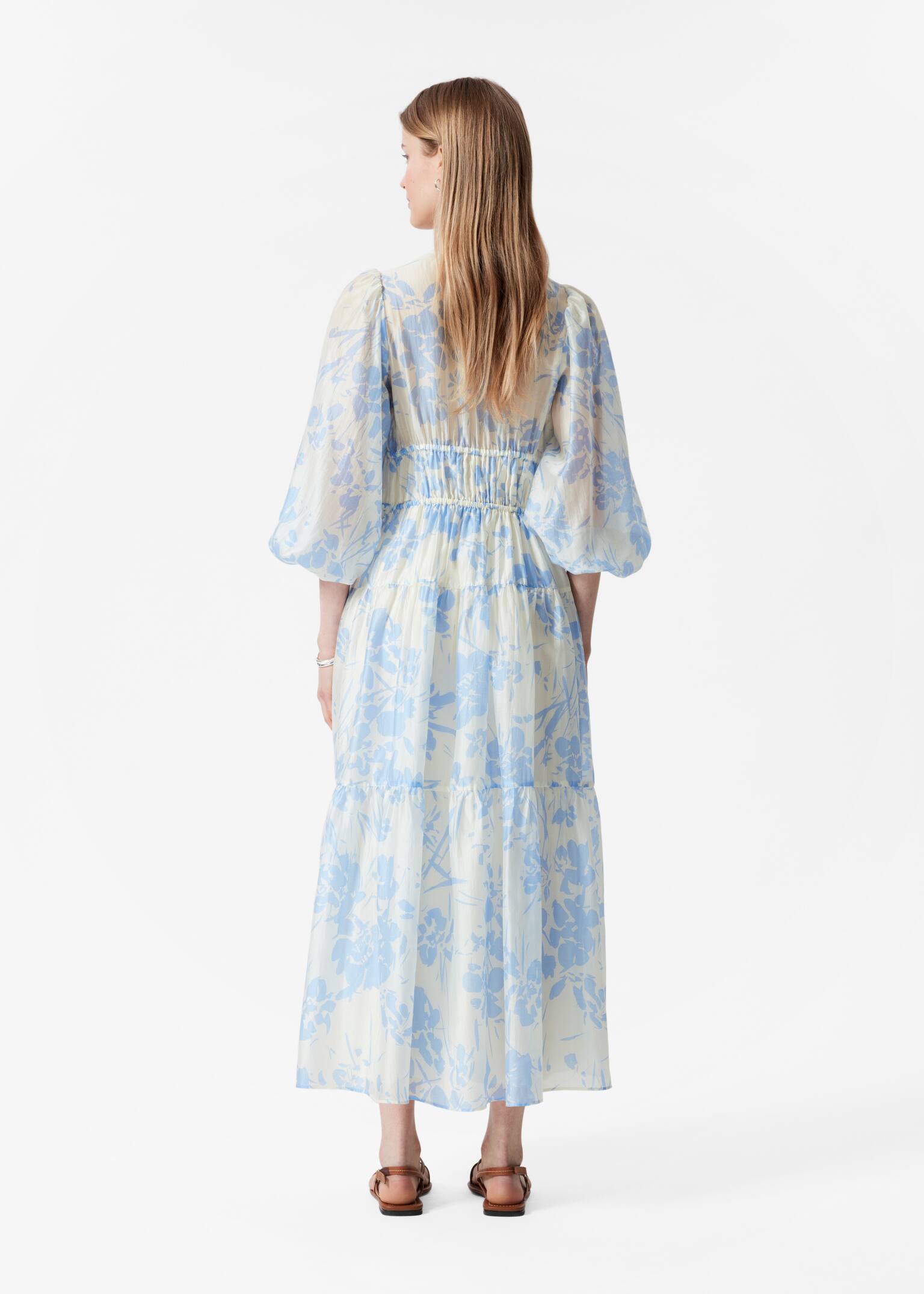 Abito midi a strati - Motivo a fiori bianco/blu/Viola scuro/Rosa polvere - 3