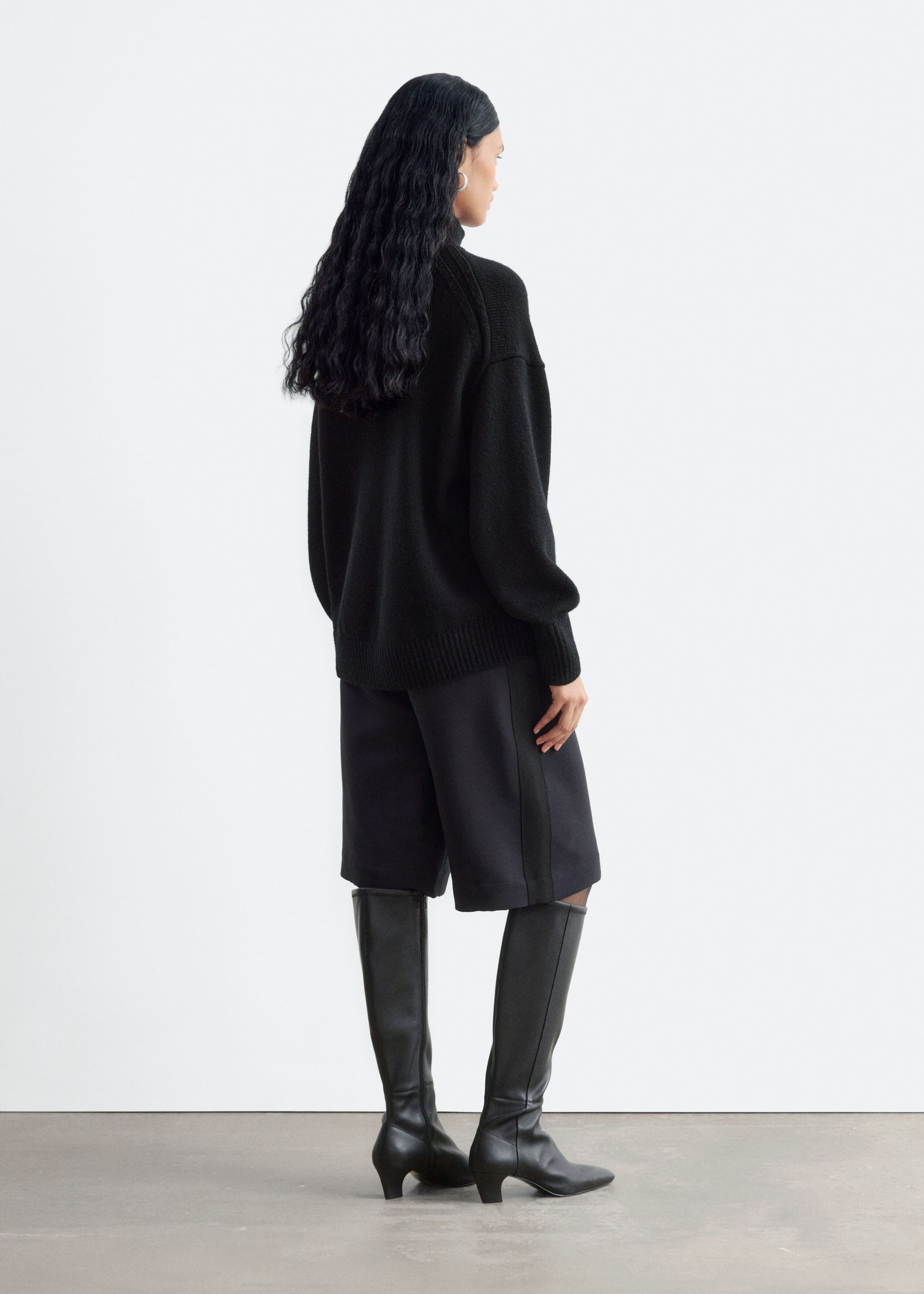 Oversized Wool Turtleneck Jumper - Black - Lookbook