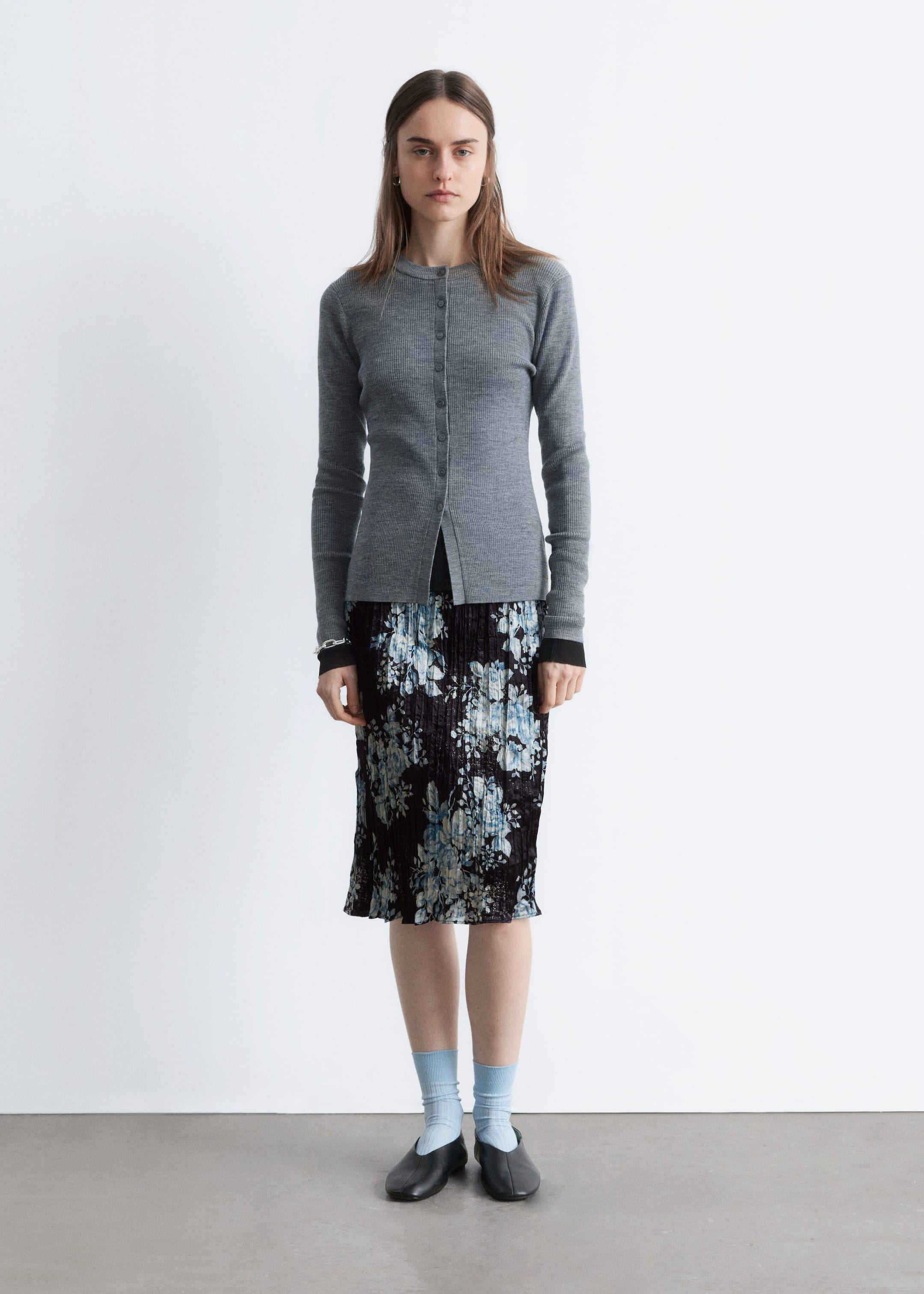 Agrandir l'image: Cardigan en laine mérinos côtelée - Gris chiné - FEMME | H&M FR 5