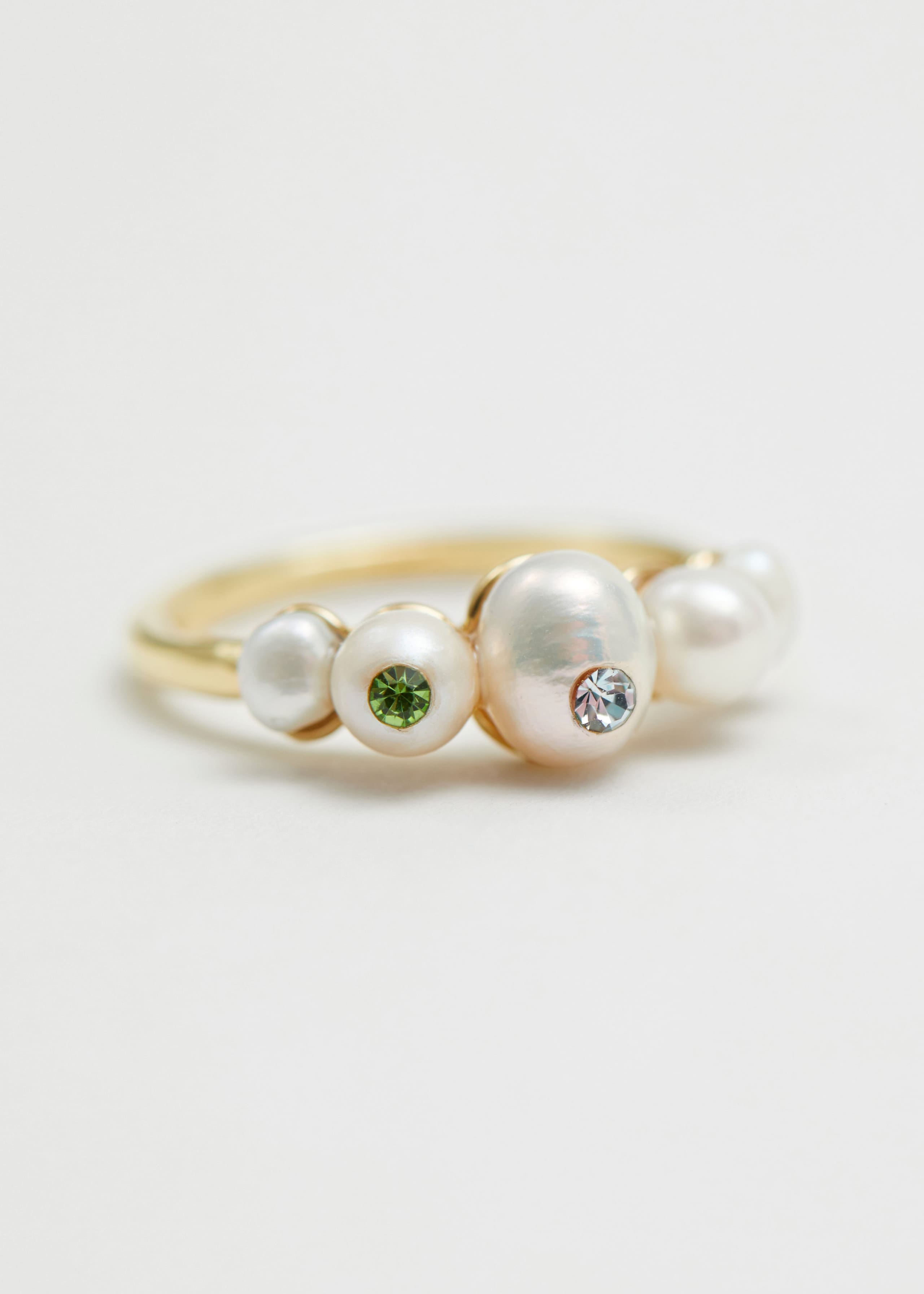 Ring med sötvattenspärlor – {{variantName}} – detaljerad beskrivning