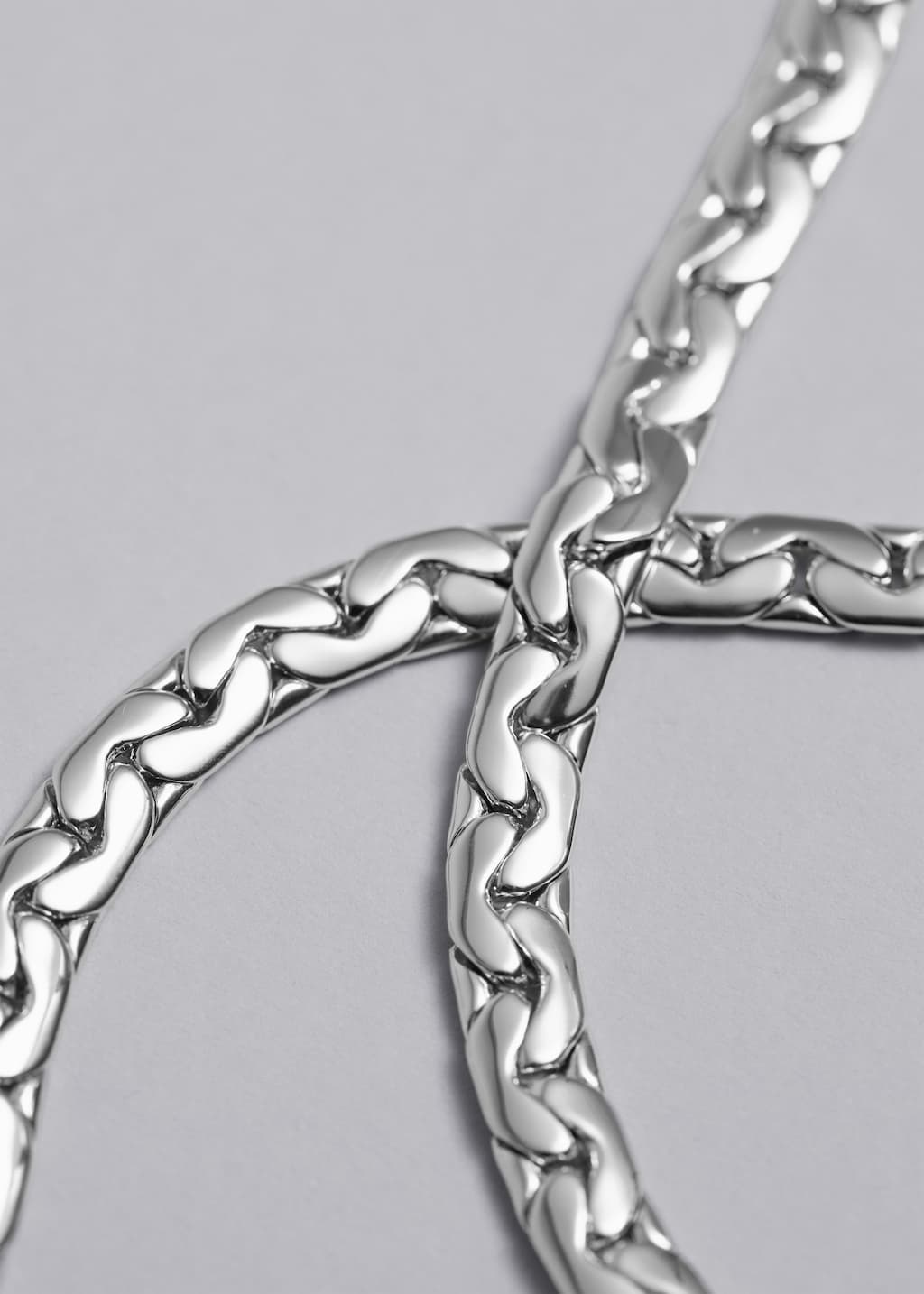 Collana con catena a cordolo - {{variantName}} - Descrizione dettagliata