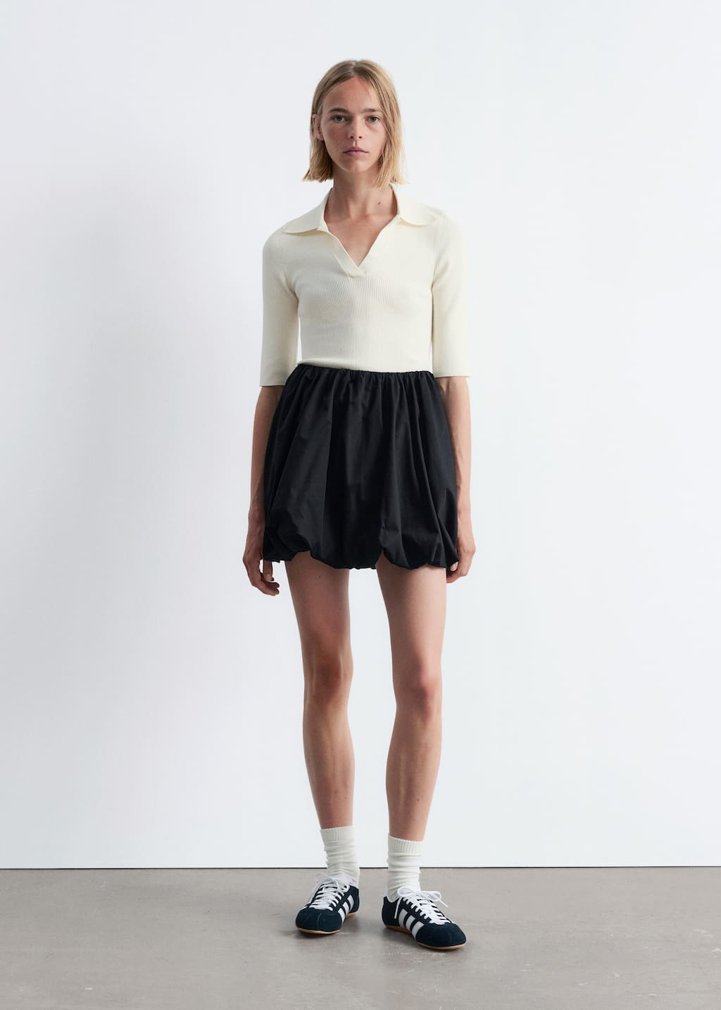 Image of Collared Short-Sleeve Top
