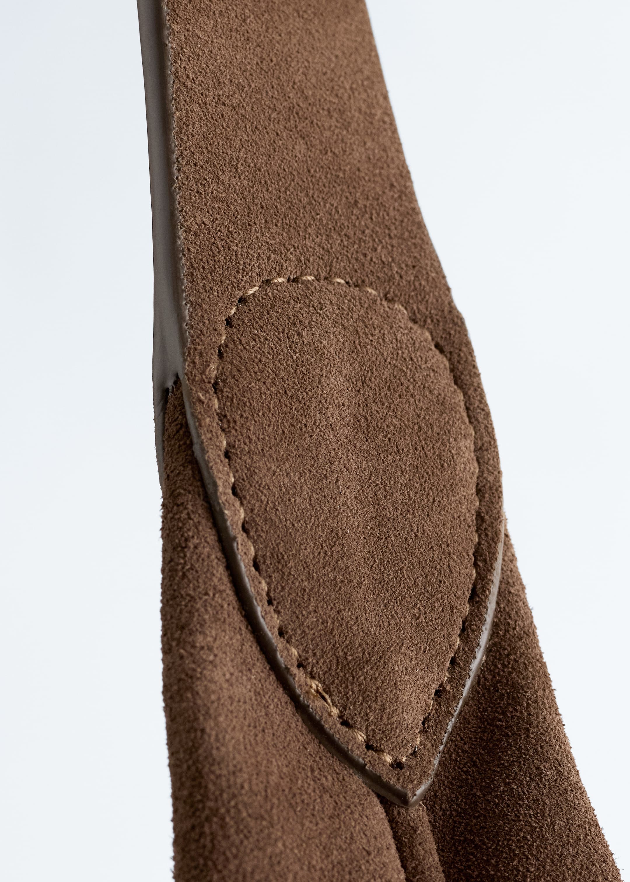 Visualizza immagine più grande: Borsa tote grande in pelle scamosciata - Brown - DONNA | H&M IT 4