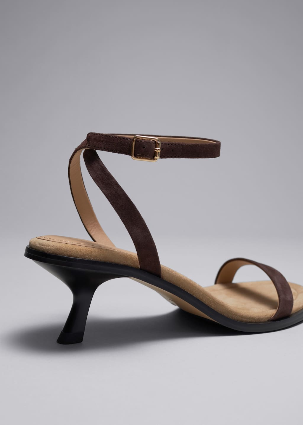 Kitten Heel Leather Sandals - {{variantName}} - Descriptive Detail