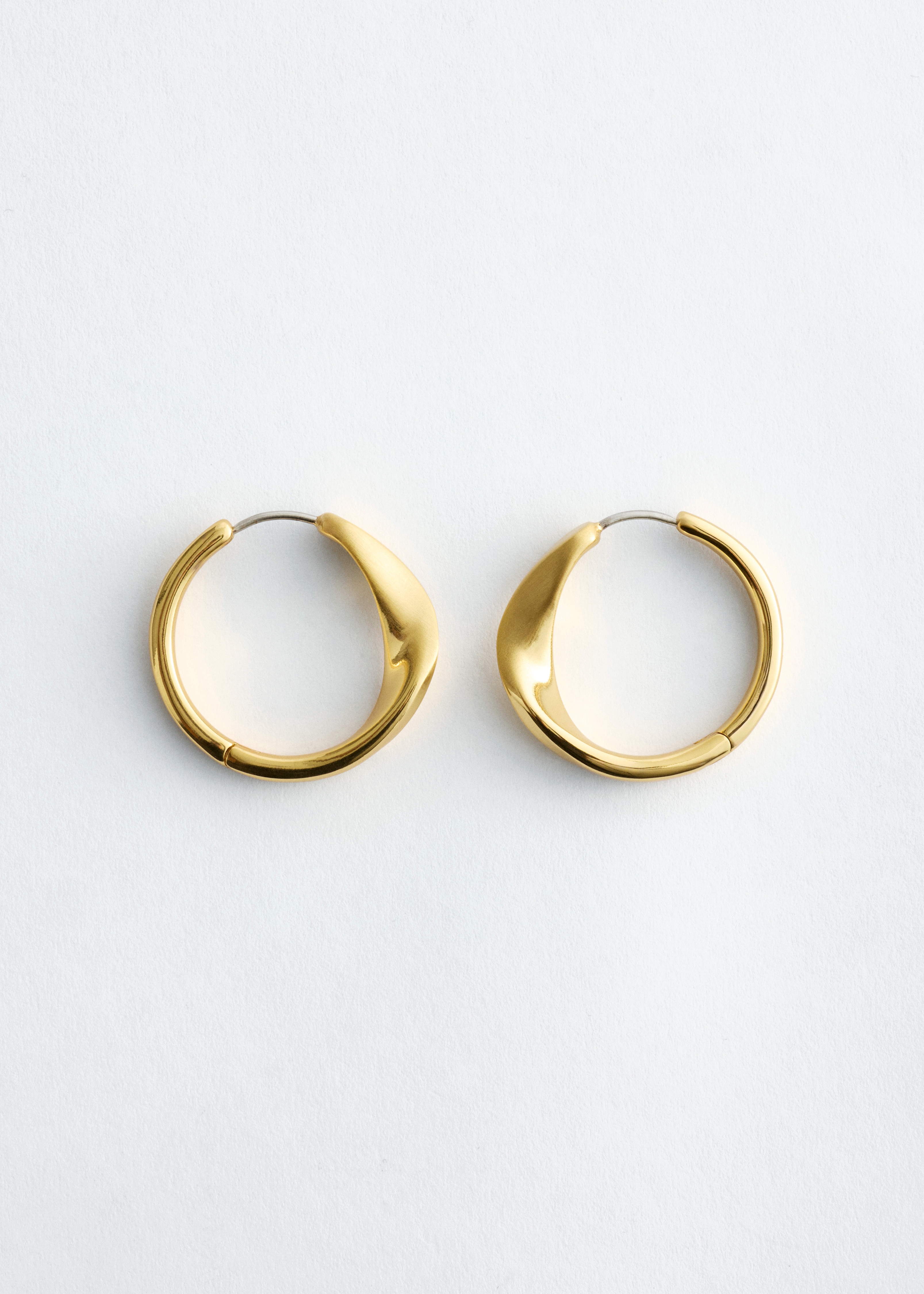 Twisted Hoop Earrings - Gold/Silver