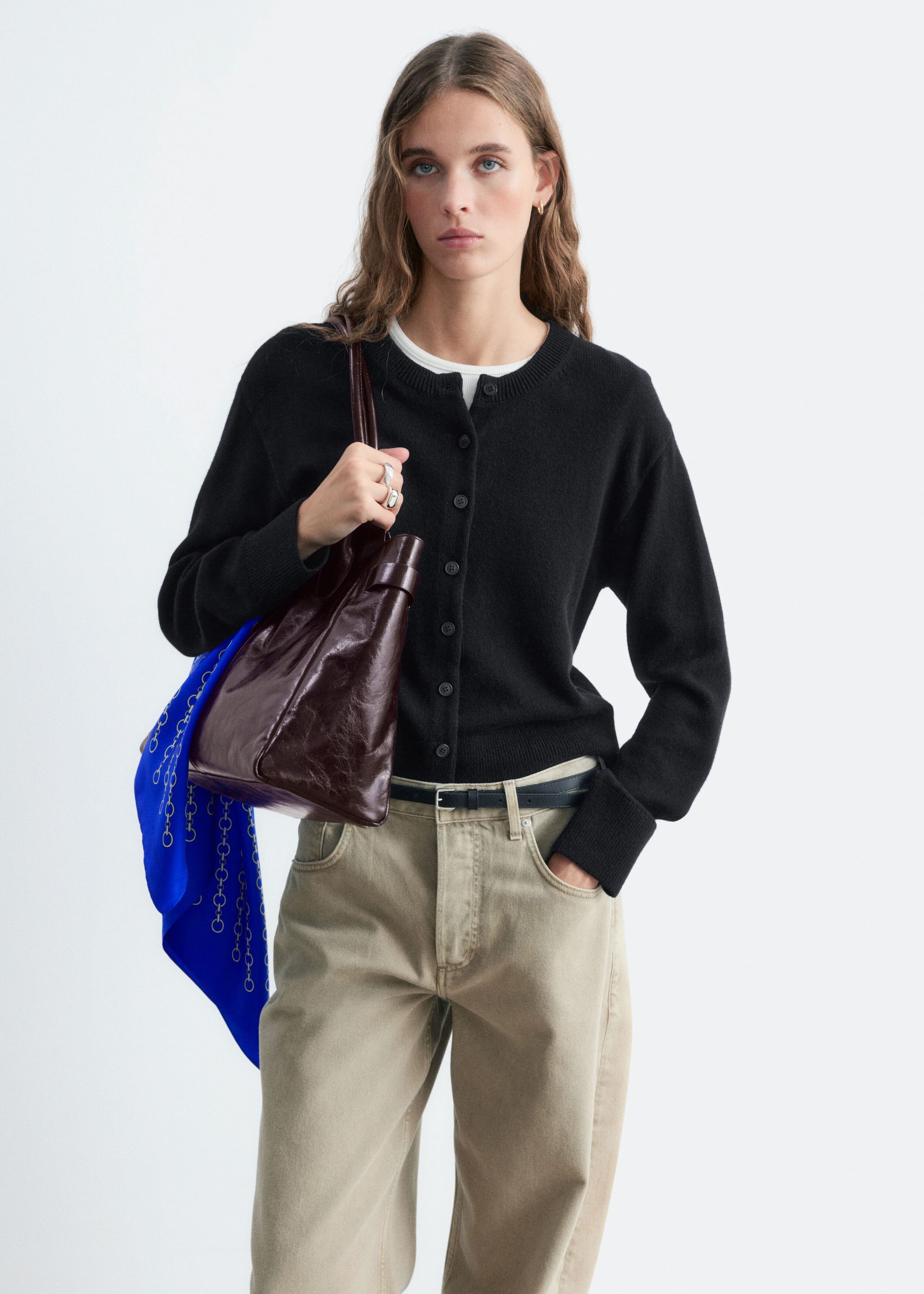 Thin-Knit Cardigan - Black - Lookbook