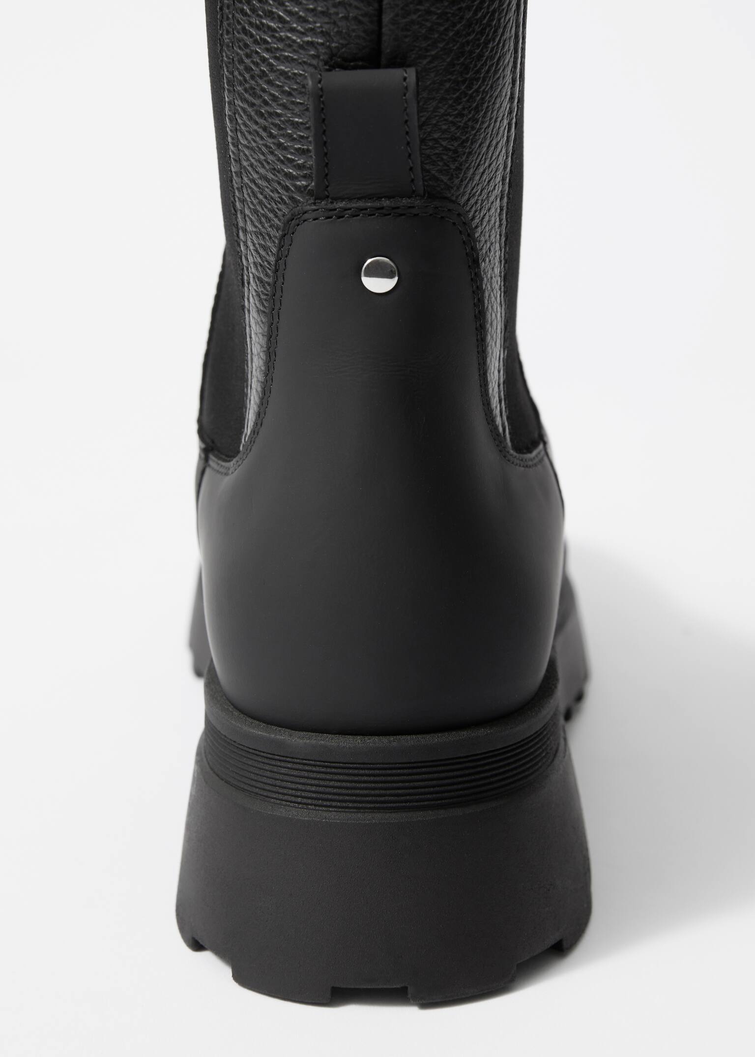 Gefütterte Chelsea Boots aus Leder - Schwarz - 4