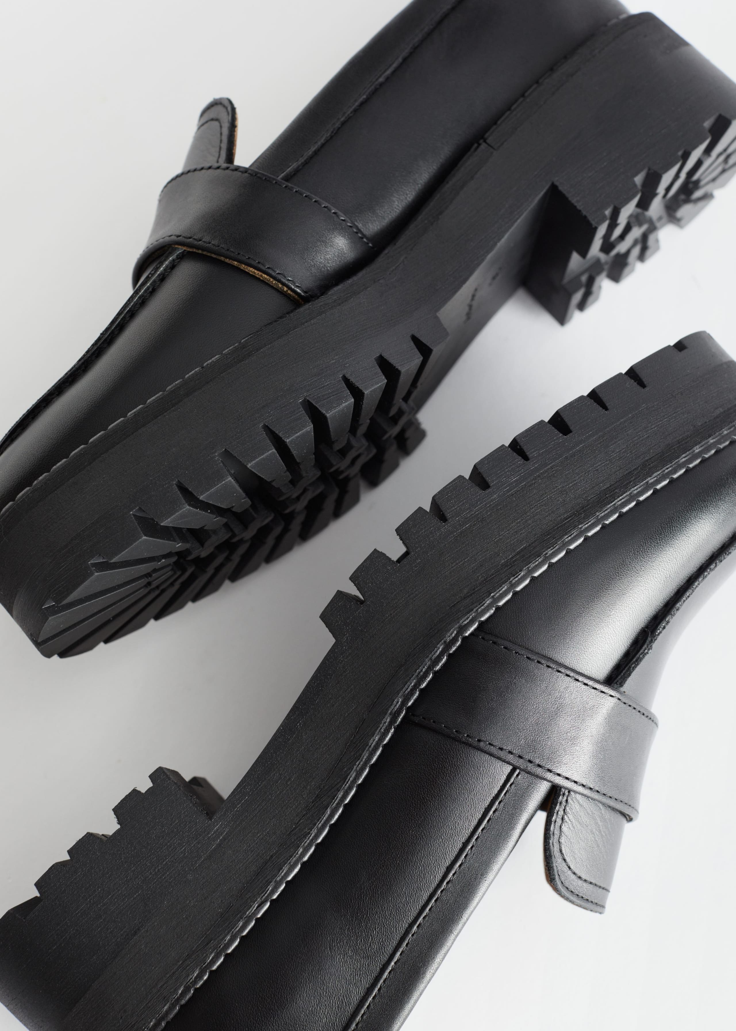 Chunky Leather Loafers - {{variantName}} - Descriptive Detail