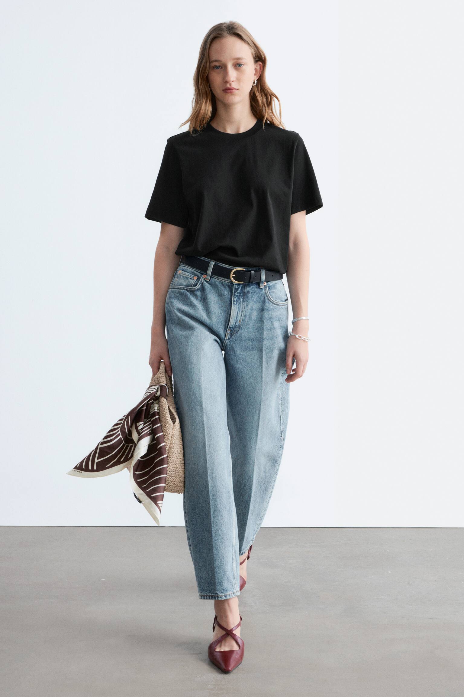 T-paita pyöreällä pääntiellä - Musta/Beige/Valkoinen - 6