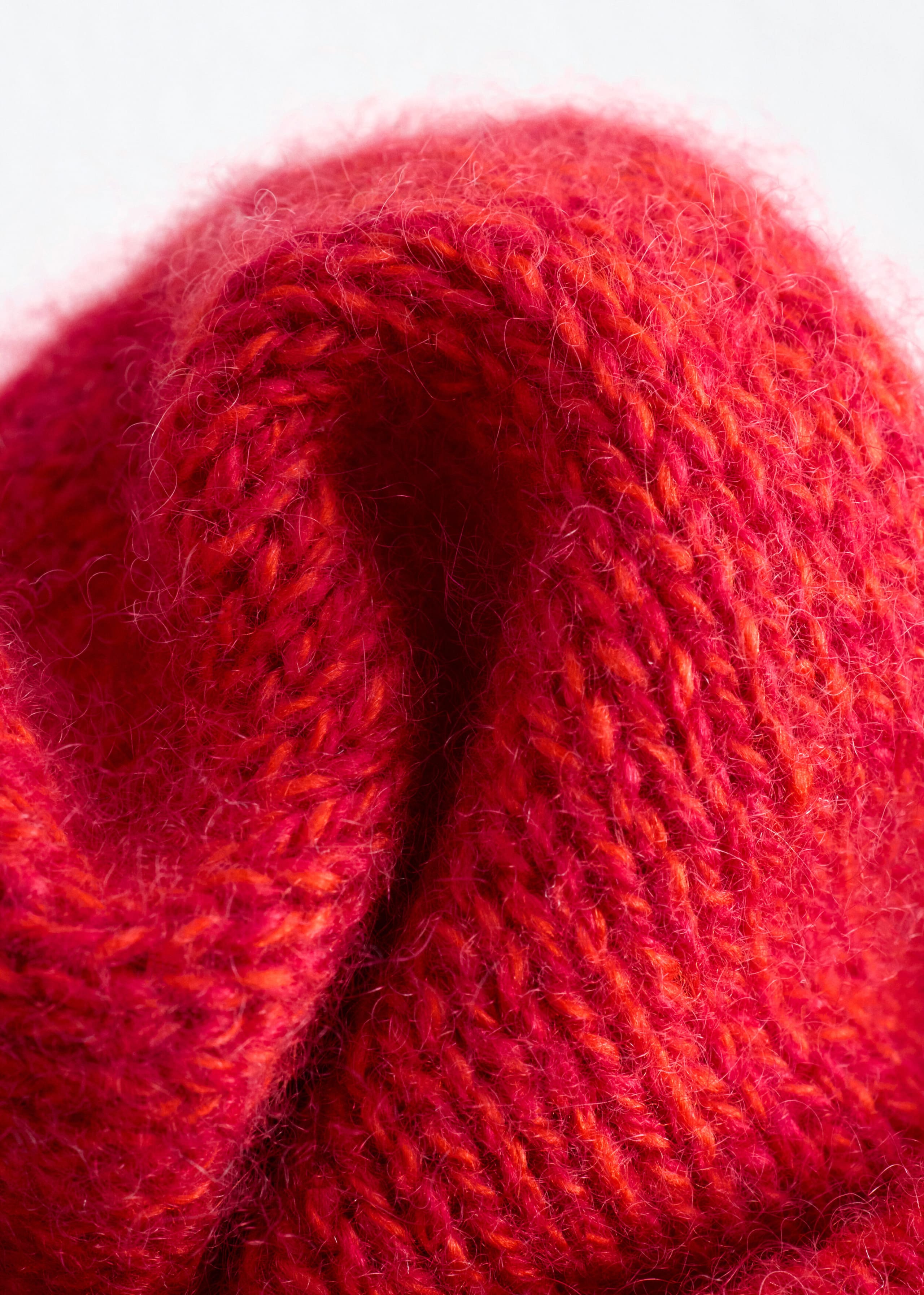 Wool-Blend Knitted Scrunchie - {{variantName}} - Descriptive Detail