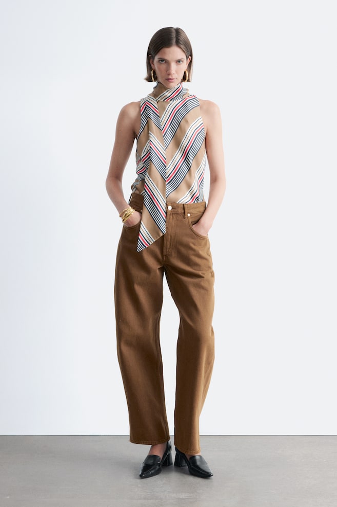 Barrel-Leg Jeans - Rust Brown/Cream/Mid Blue/White/Mid Blue/Dark Brown - 1