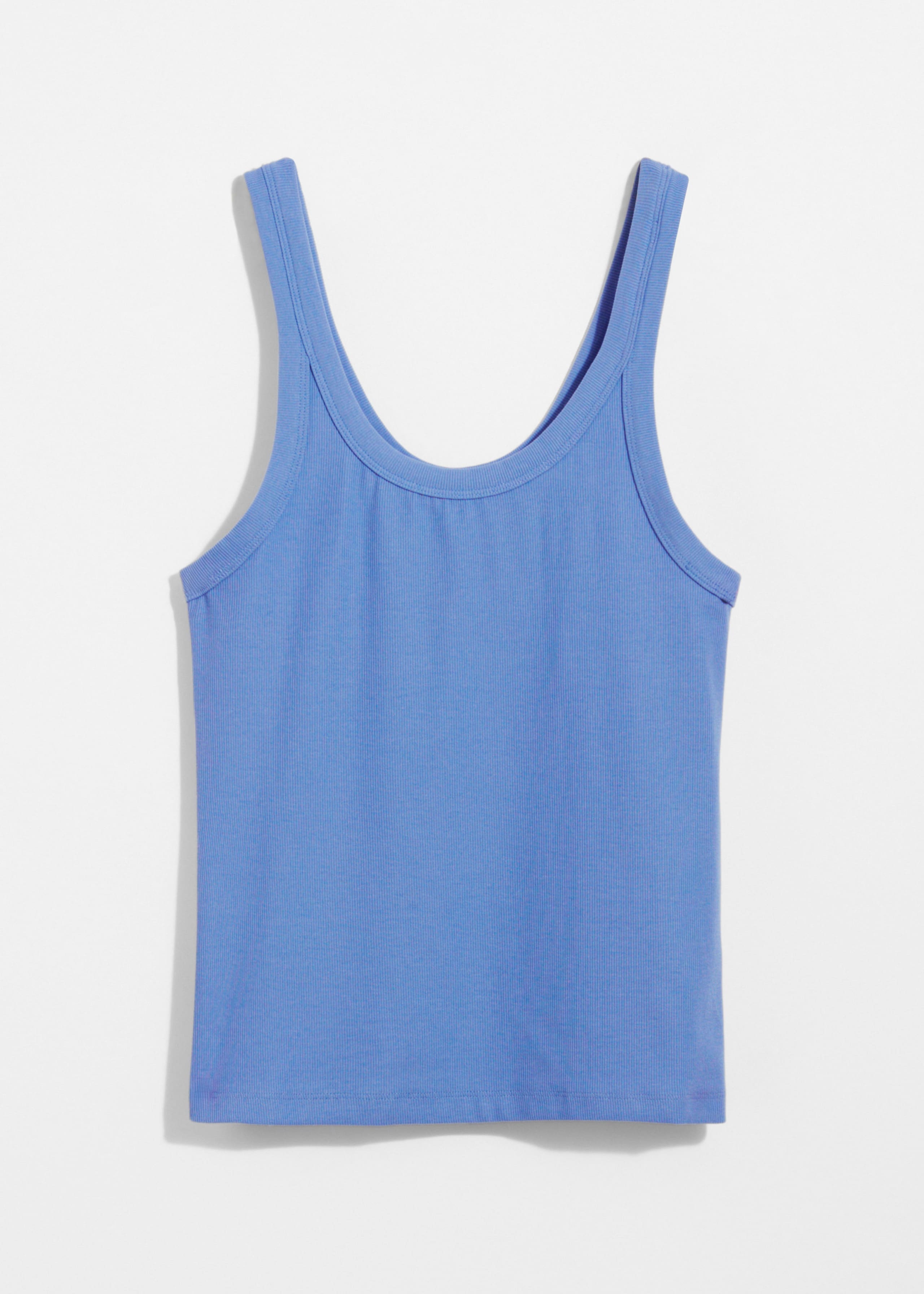 Tief ausgeschnittenes Tanktop - White - Stillleben