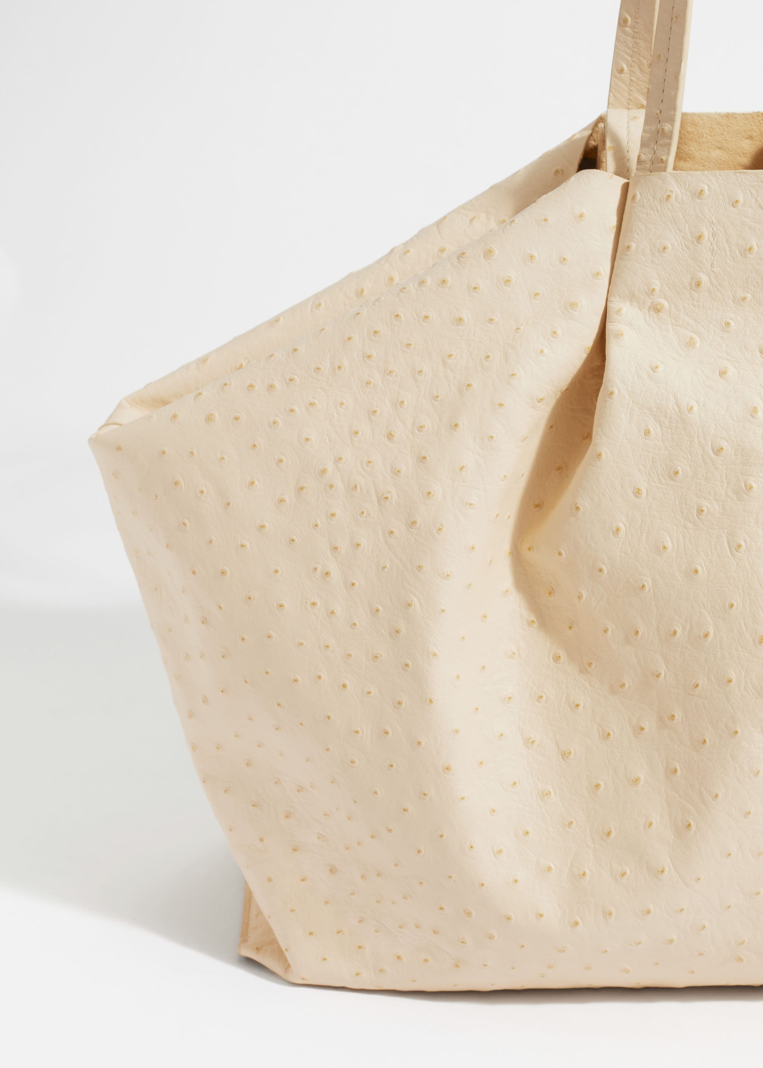 Large Embossed Leather Tote - {{variantName}} - Descriptive Detail