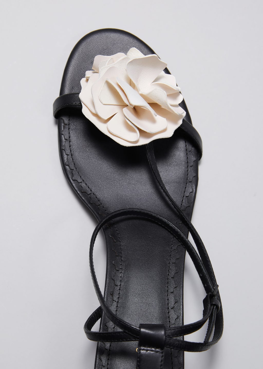 Sandales à talons en cuir - {{variantName}} - Descriptive Detail