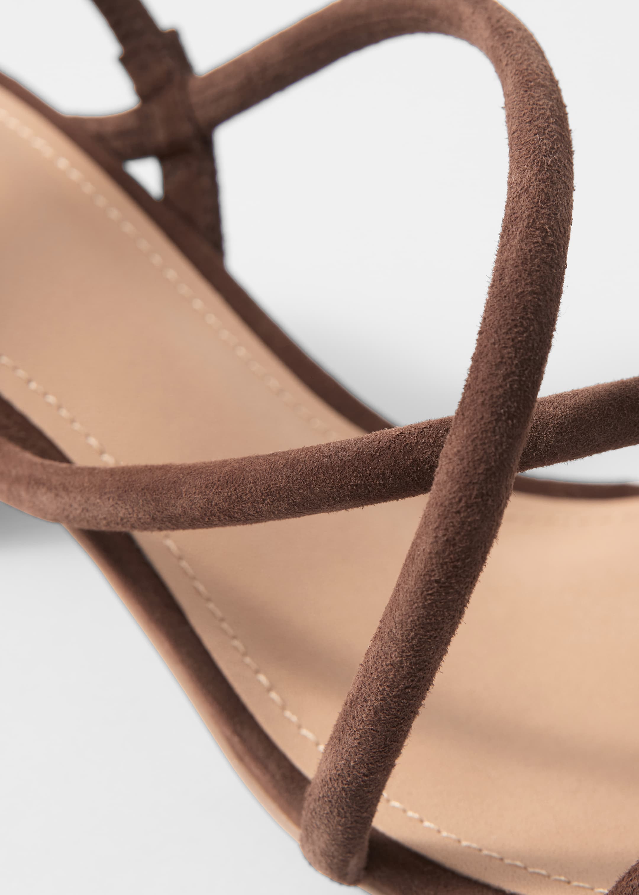 Visa större bild: Remsandaler med blockklack - Brun - DAM | H&M SE 5