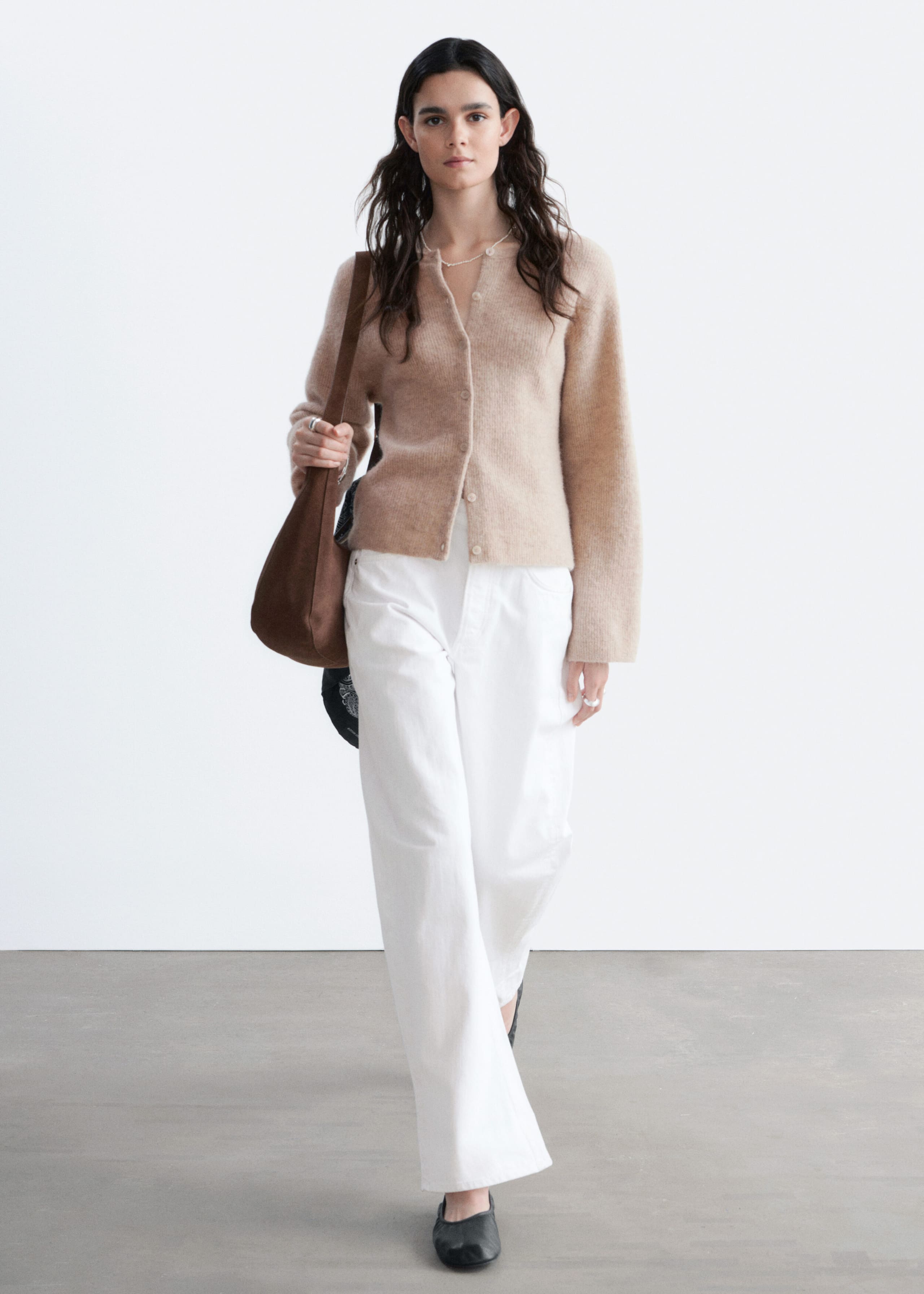 Strickjacke aus Alpaka-Mix - Beige - Lookbook