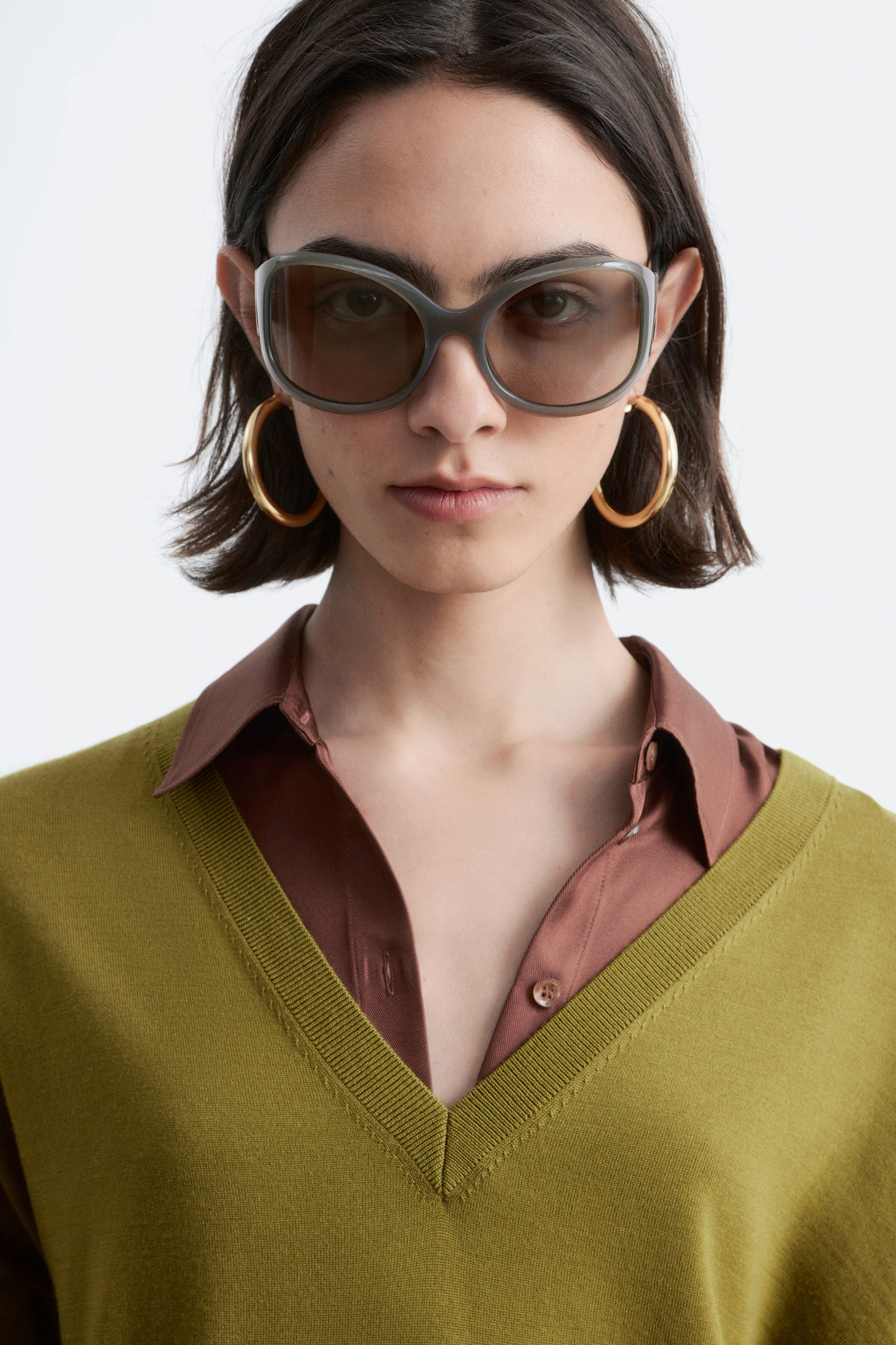 V-Neck Merino Wool Jumper - Khaki Green/כחול כהה - 4