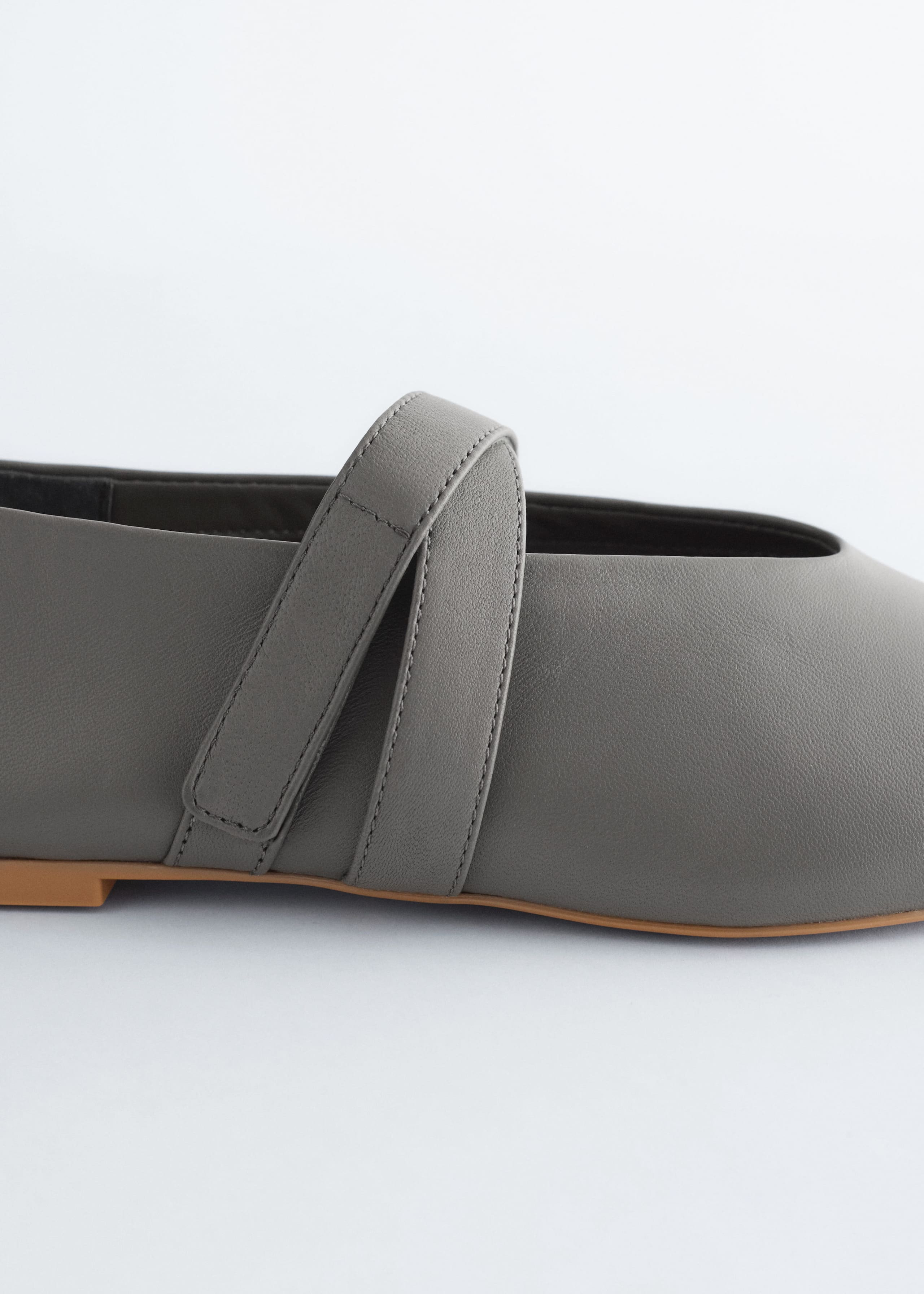 Cross-Strap Leather Ballet Flats - Black Leather - Still Life