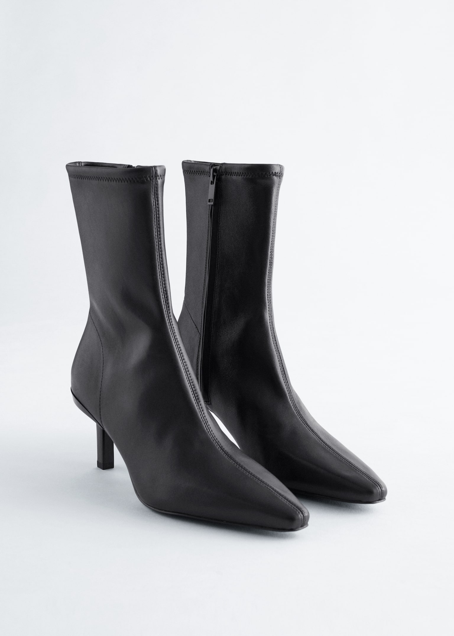 Bottines en cuir extensible - Cuir noir/Bordeaux - 2