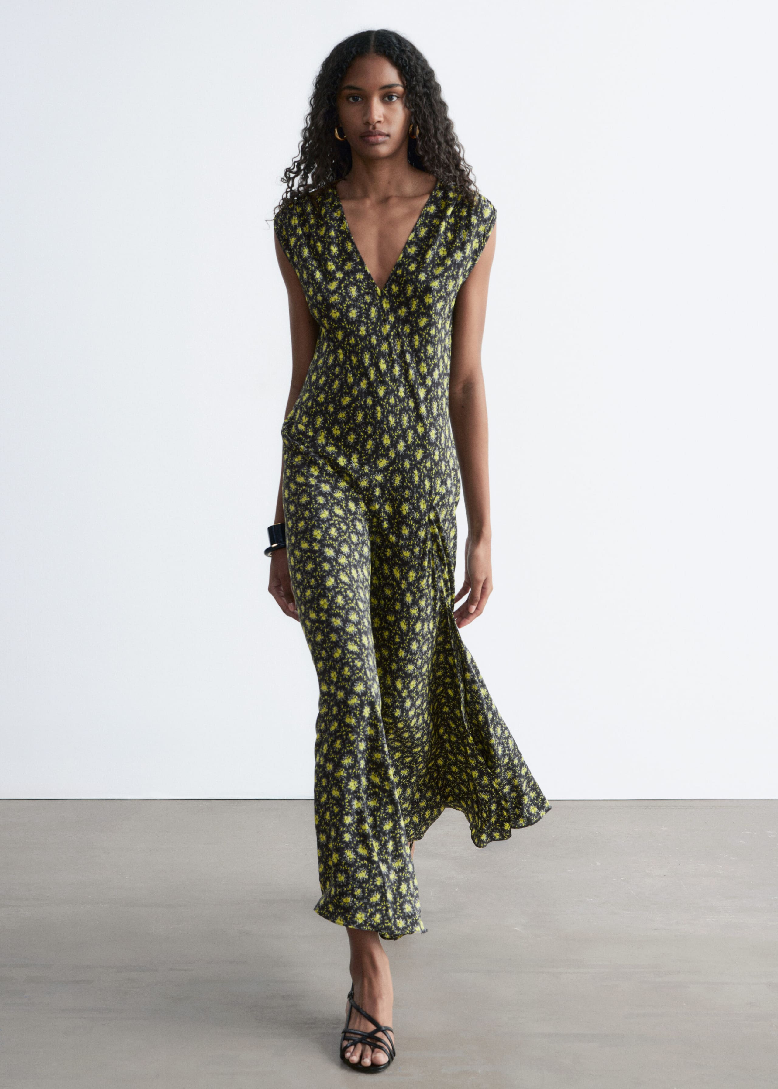 Image of Maxikleid aus Seide mit V-Ausschnitt