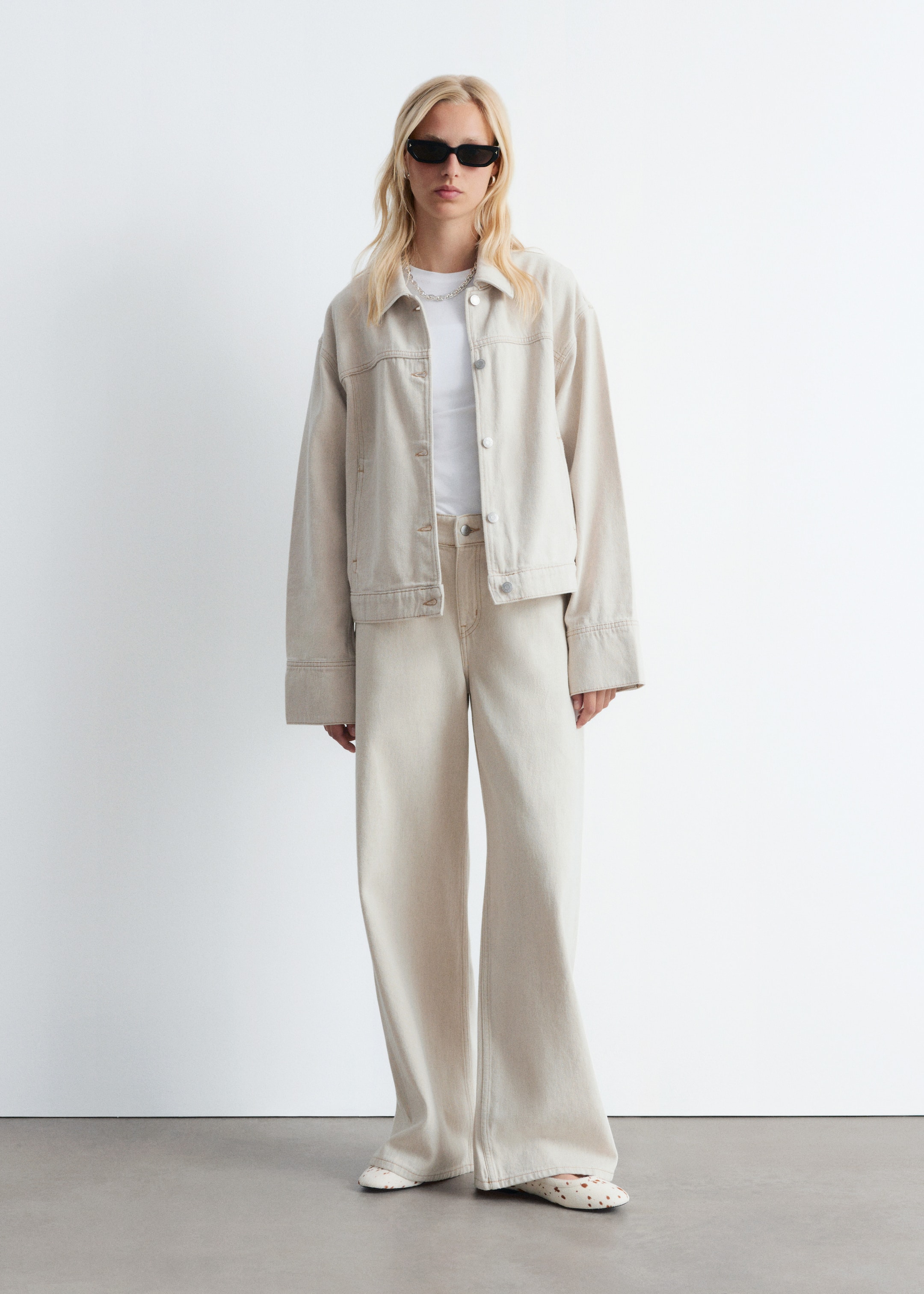 Zobraziť väčší obrázok: Mary-Jane baleríny - Krémová s kravskou potlačou - ŽENY | H&M SK 2