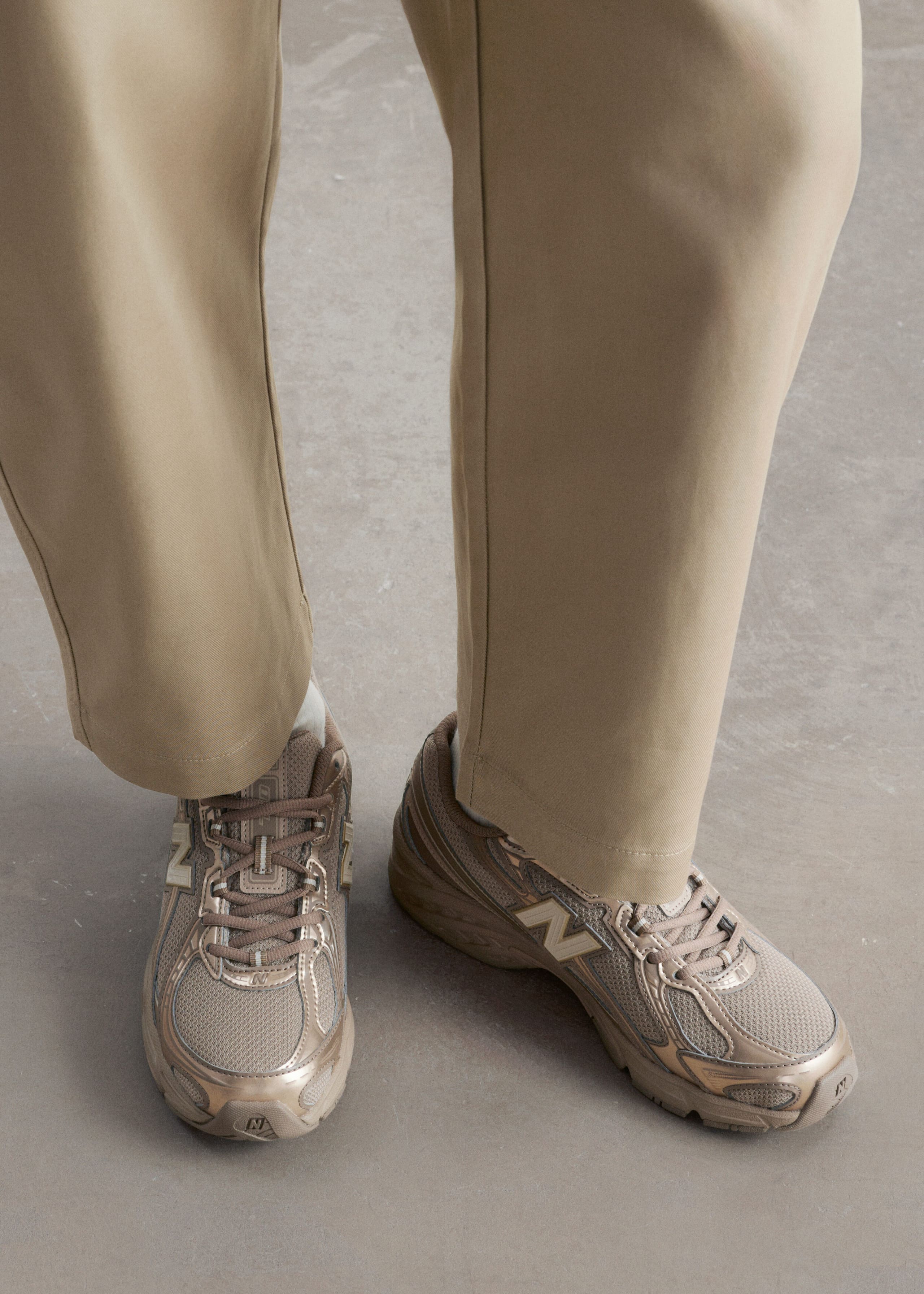 New Balance 740 Sneakers - Blue/White - Lookbook
