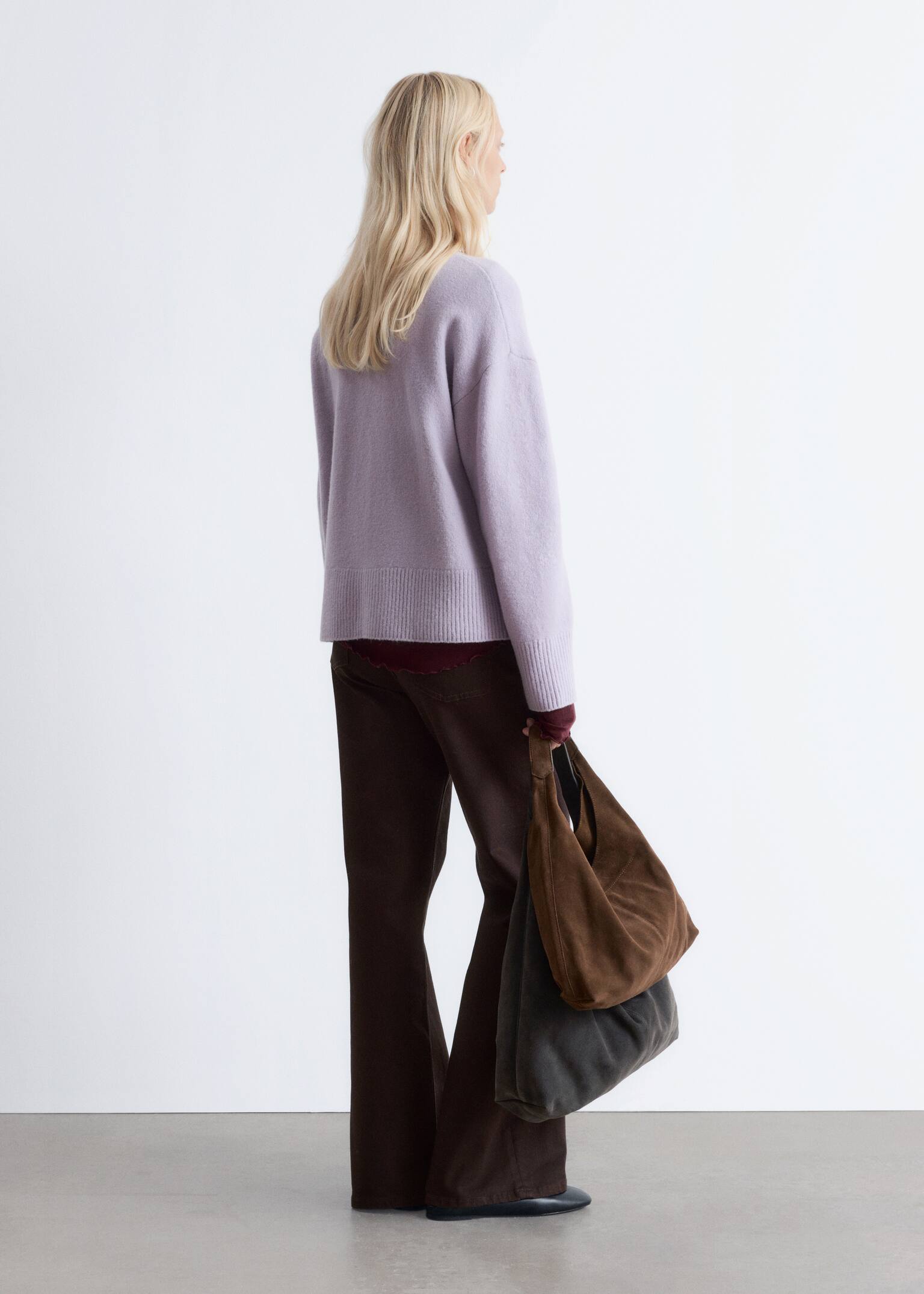 Locker geschnittener Strickpullover - Flieder/Dunkelrot/Dunkelblau/Schwarz/Dunkelbraun/Weiß/Grau meliert/Graubraun/Beige/Hellrosa/Cerise Pink/Taupe - 4