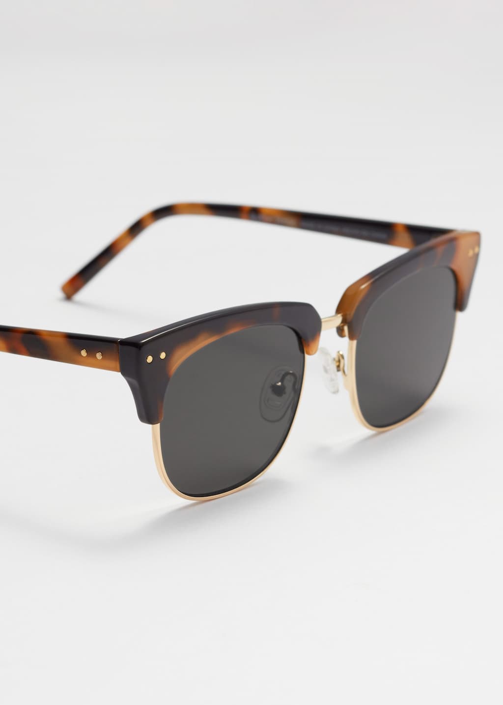Image of Classic D-Frame Sunglasses