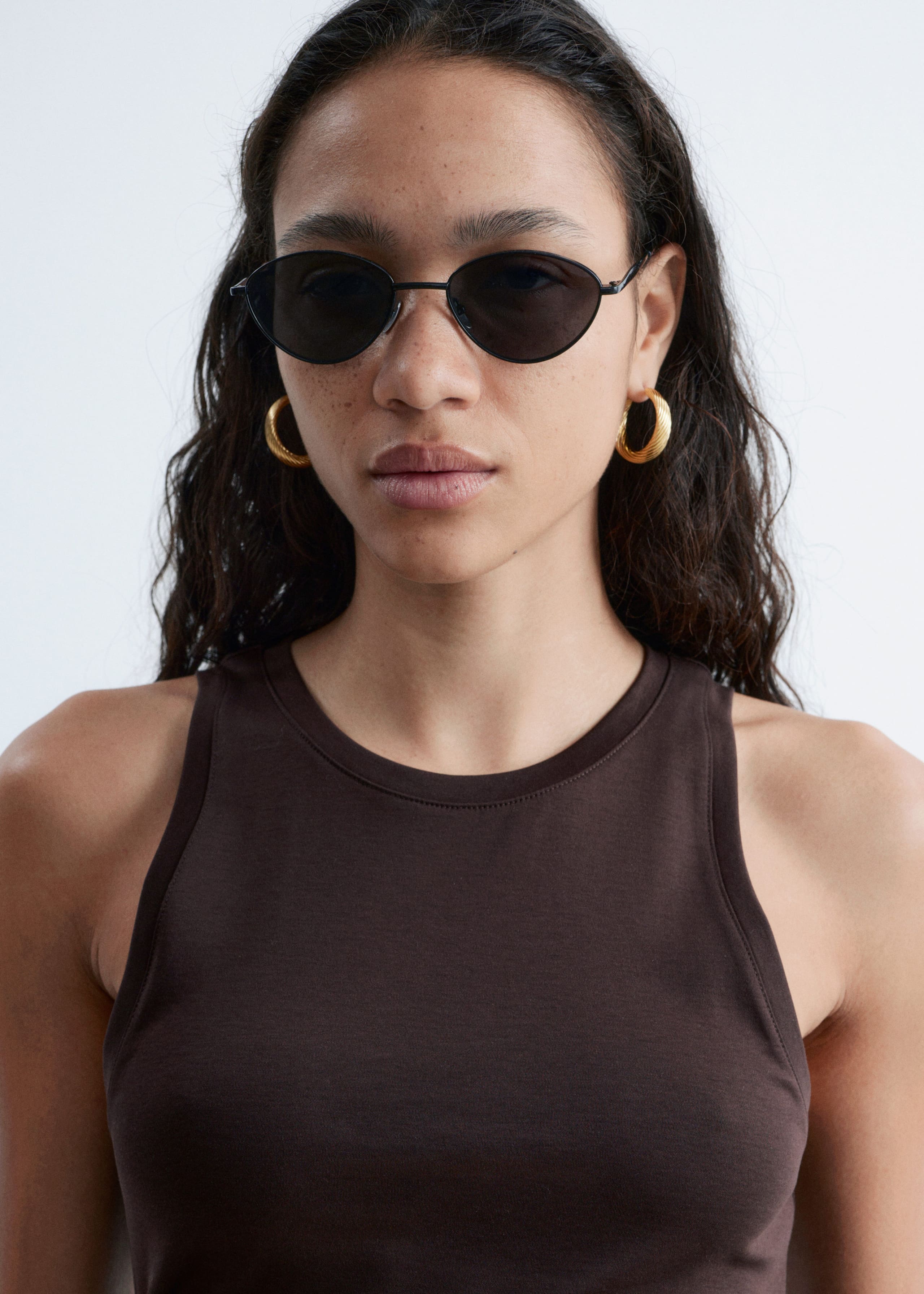 Image of Wire-Frame Oval Sunglasses