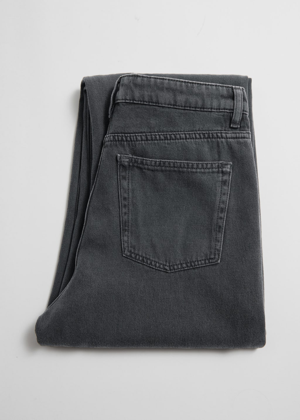 Image of Relaxed Tapered Jeans