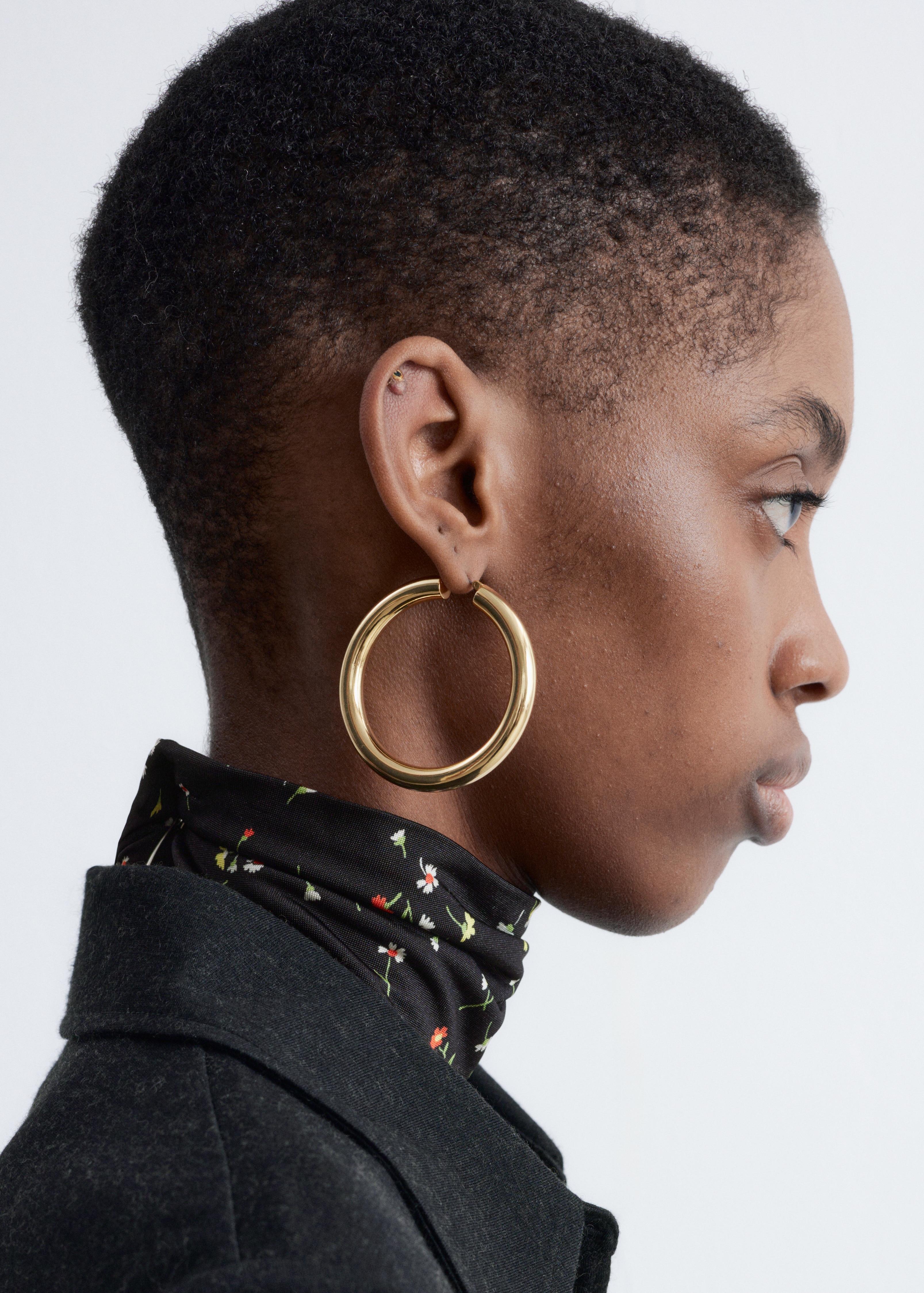 Masivní kruhové náušnice - Zlatá/Stříbrná