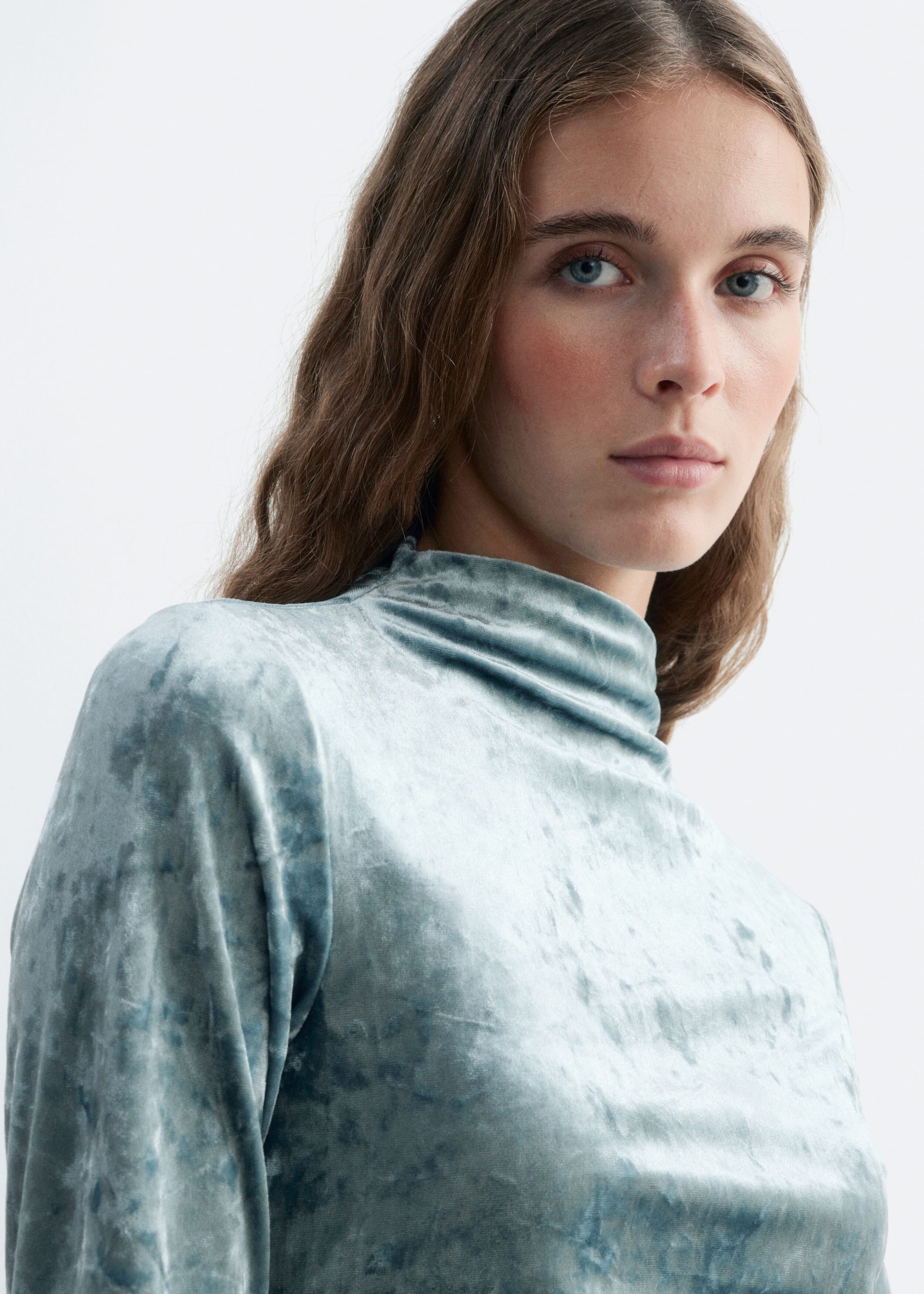 Velvet Mock Neck Top - Turquoise - Lookbook