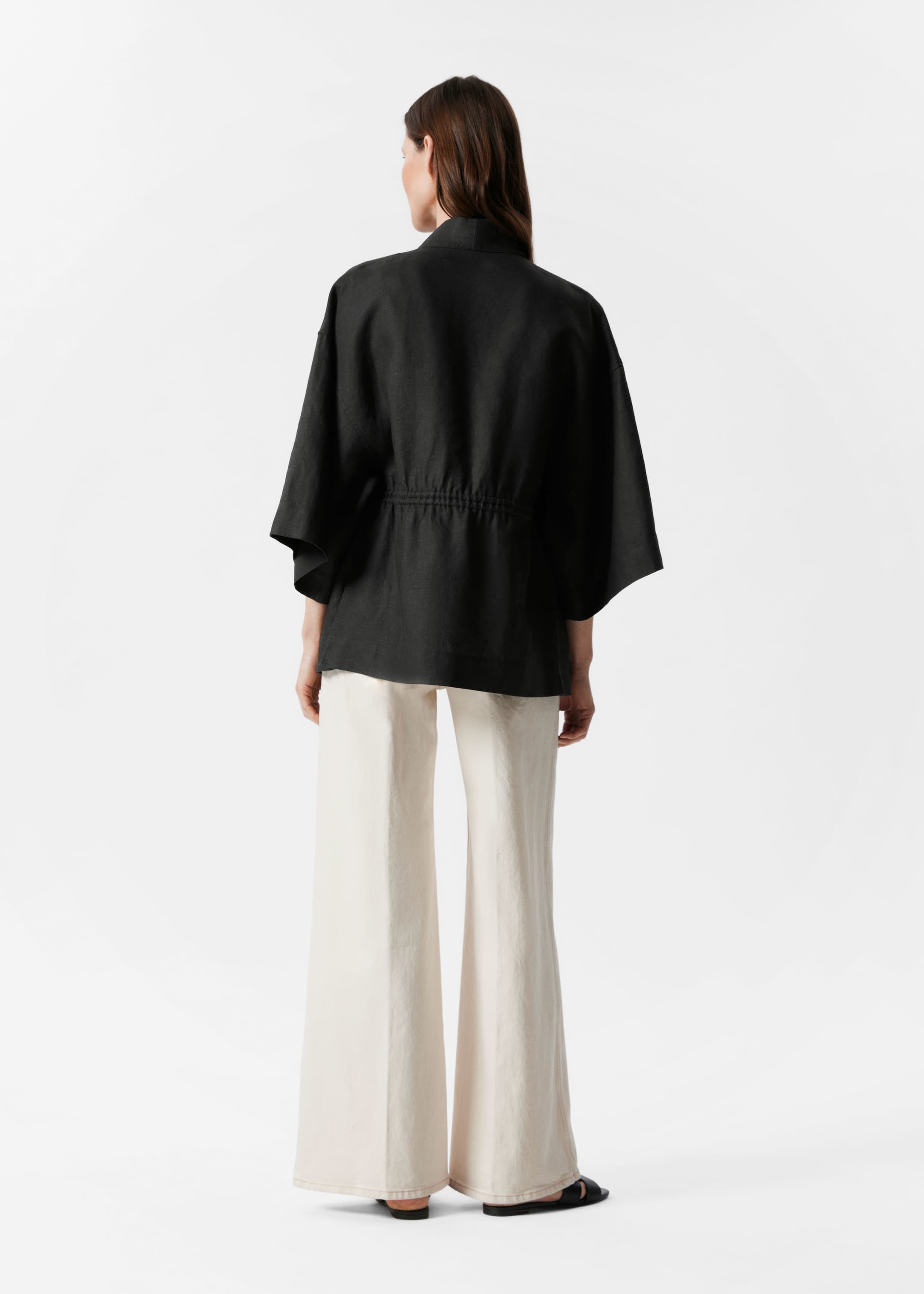 Visualizza immagine più grande: Blazer in lino con coulisse - Nero - DONNA | H&M IT 4