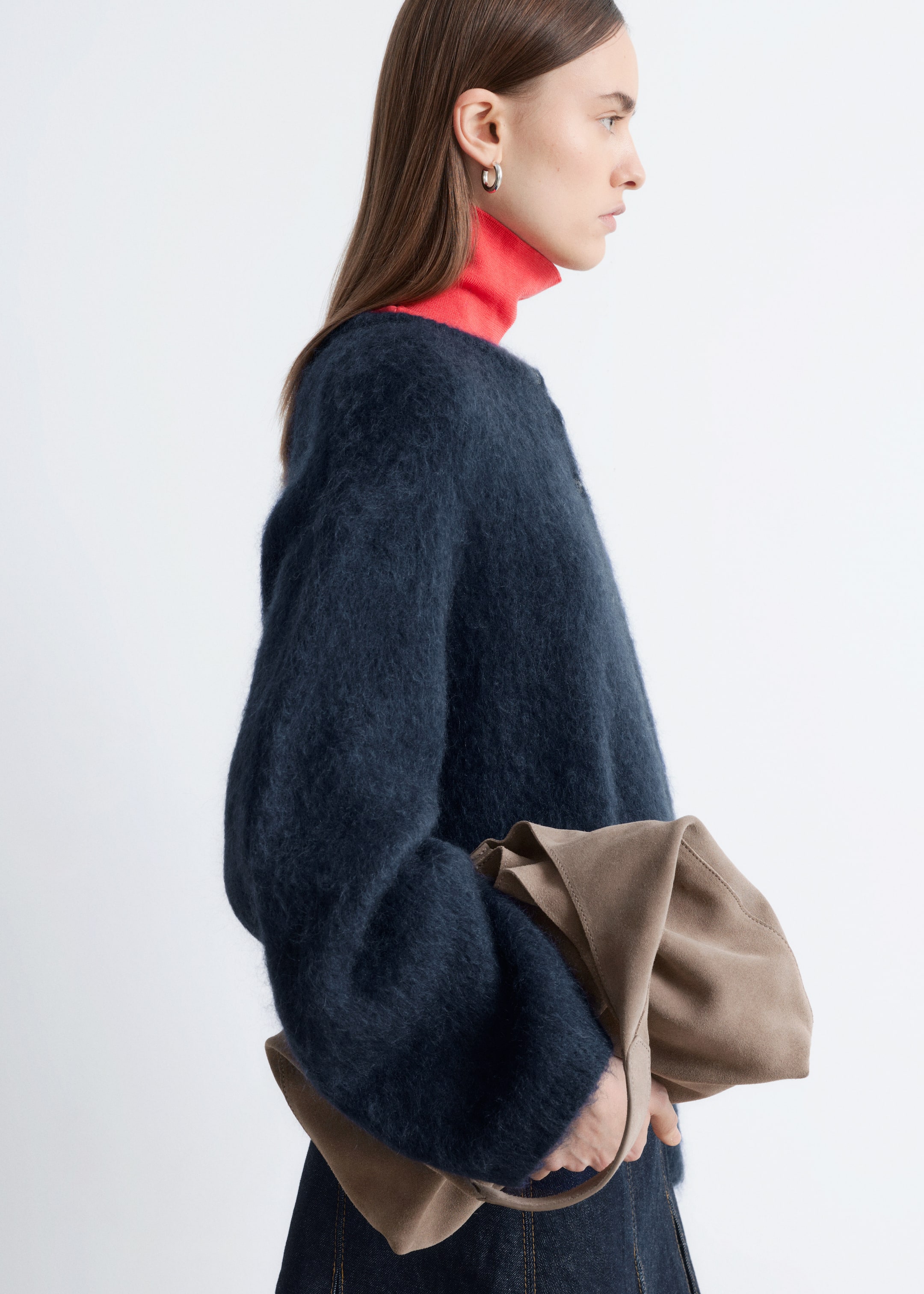 Se større billede: Klassisk totebag i ruskind - Beige - DAME | H&M DK 1