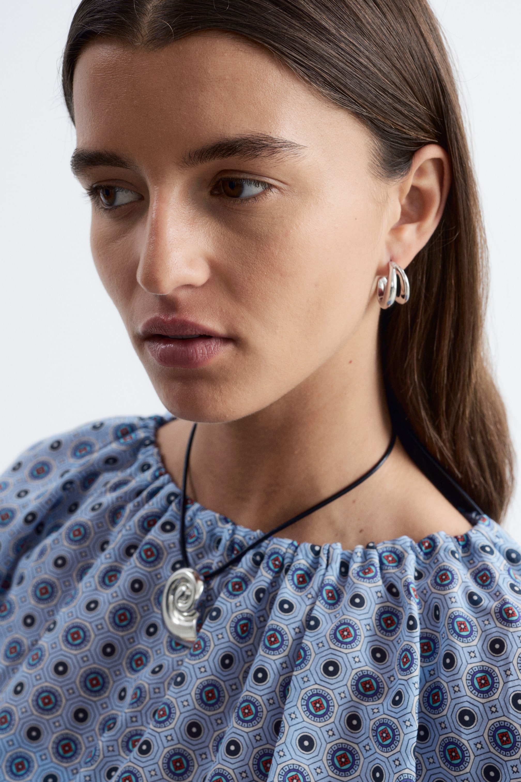 Se større billede: Double Hoop Earrings - Silver - DAME | H&M DK 1