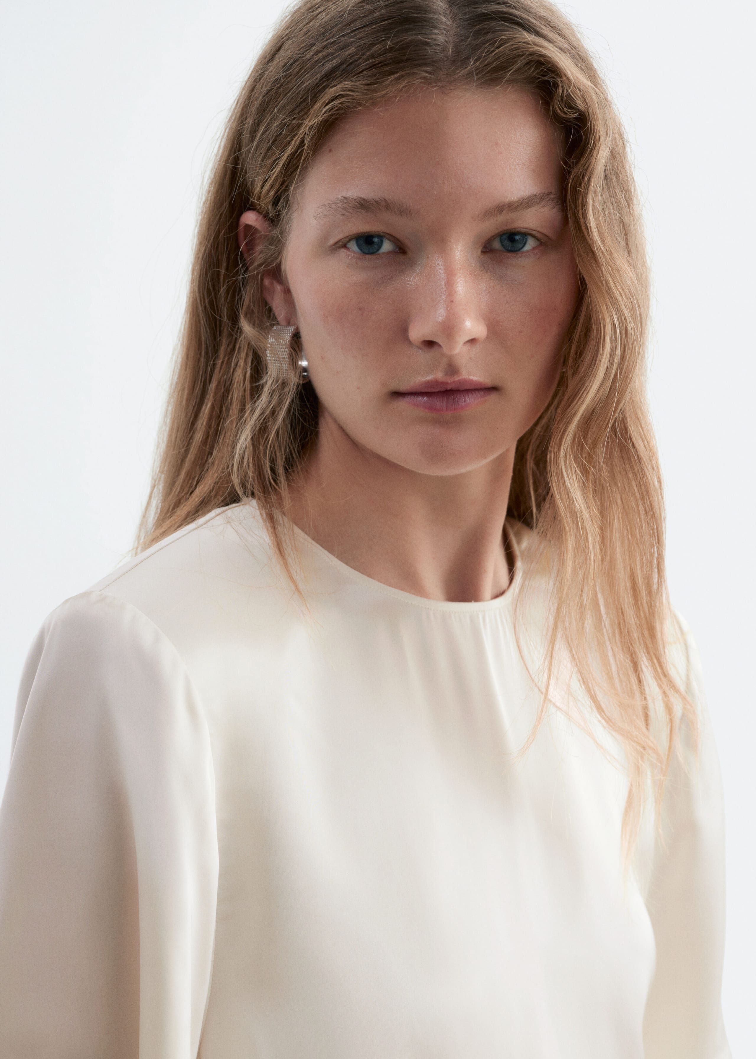 Pleated Side Slim Blouse - White - Lookbook