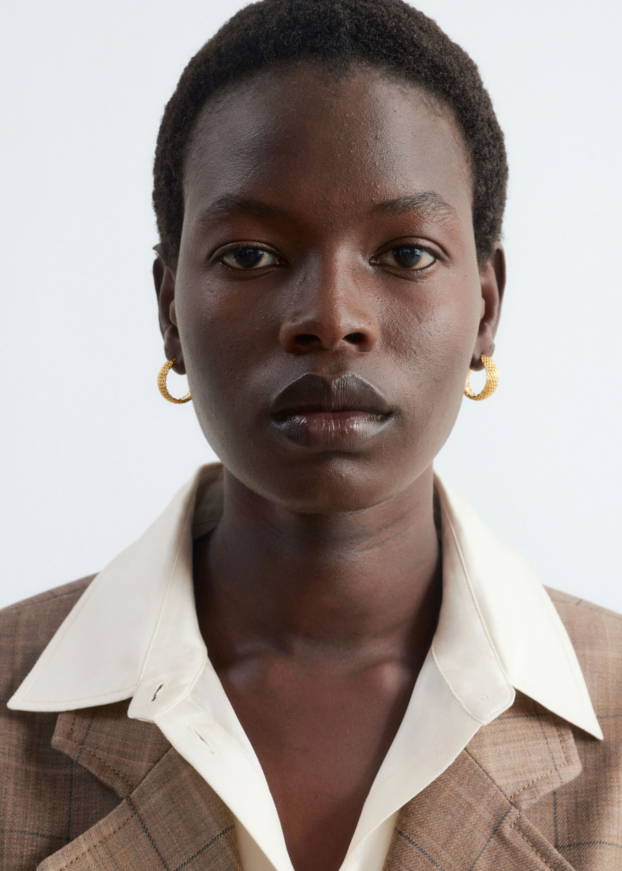 Chain-Inspired Brass Hoops - Silver - Lookbook