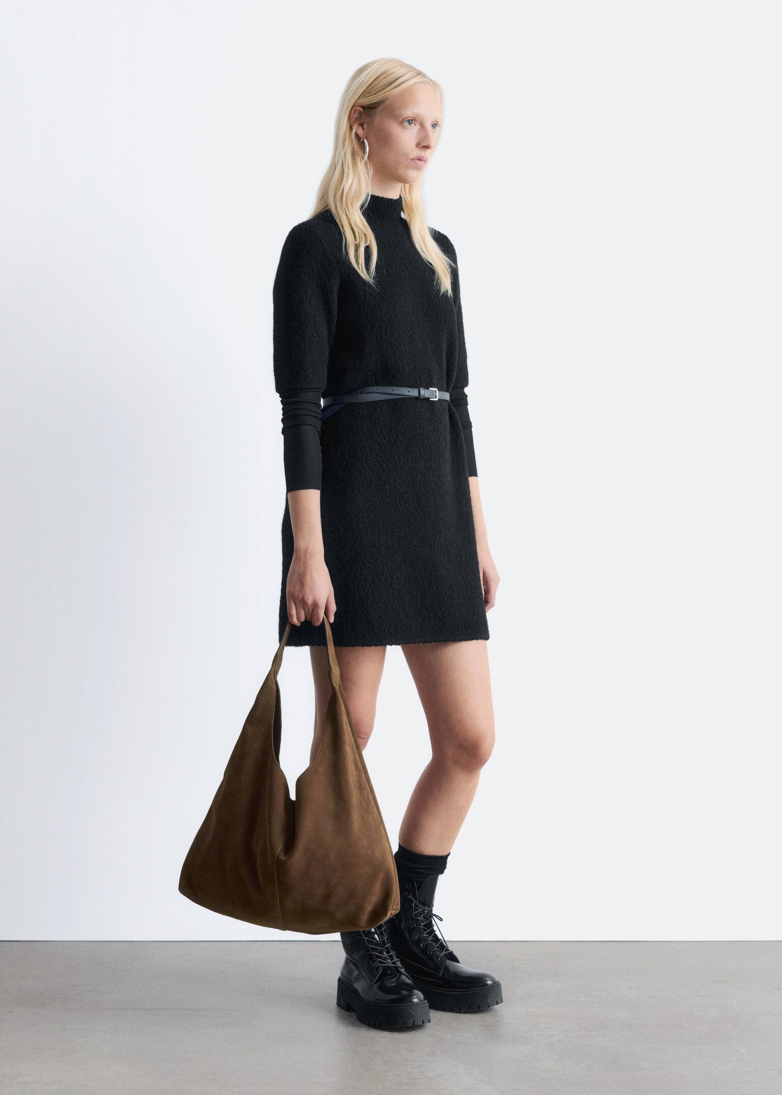 Bouclé-Minikleid mit Stehkragen - Schwarz