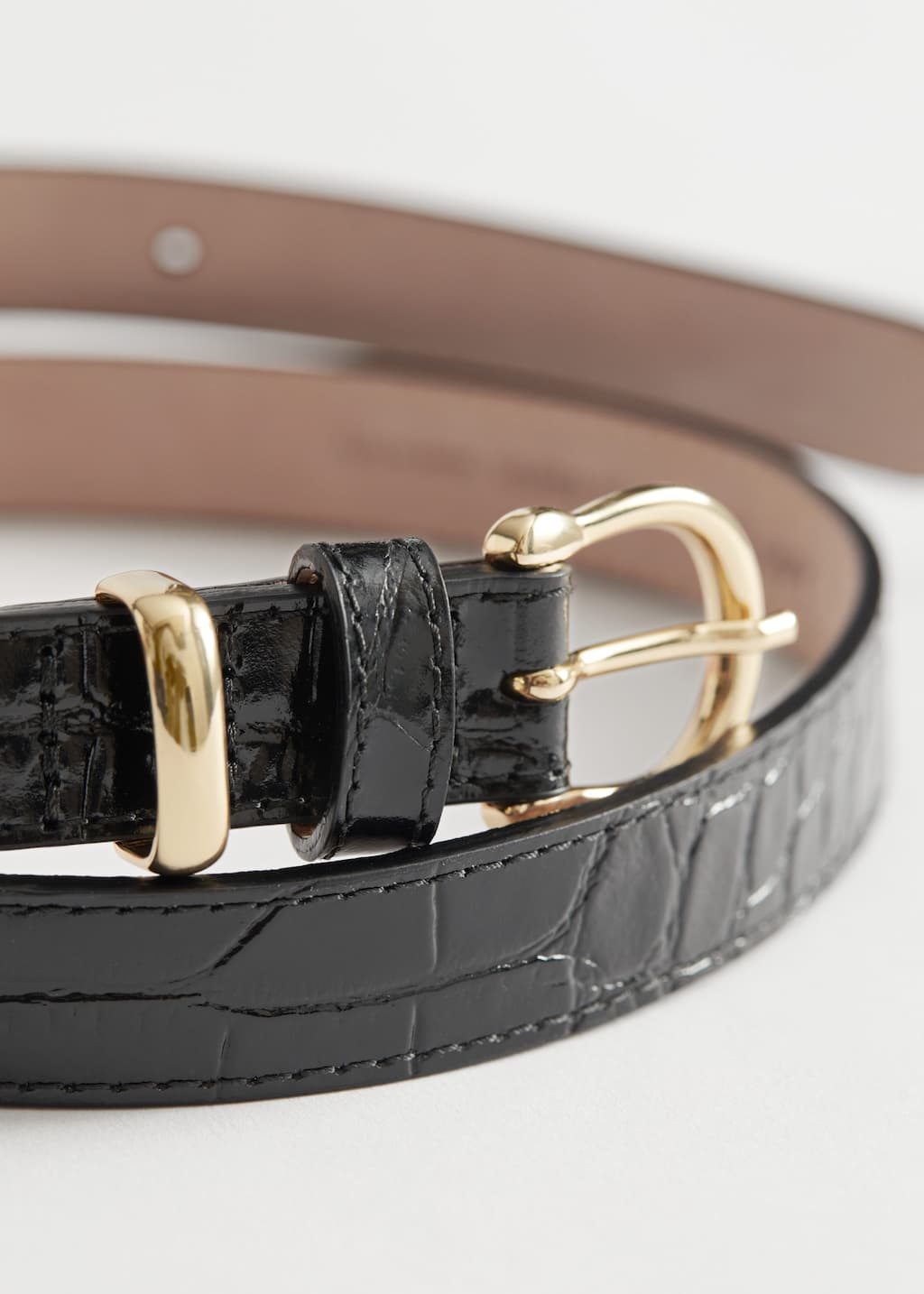 Leather Belt - {{variantName}} - Descriptive Detail