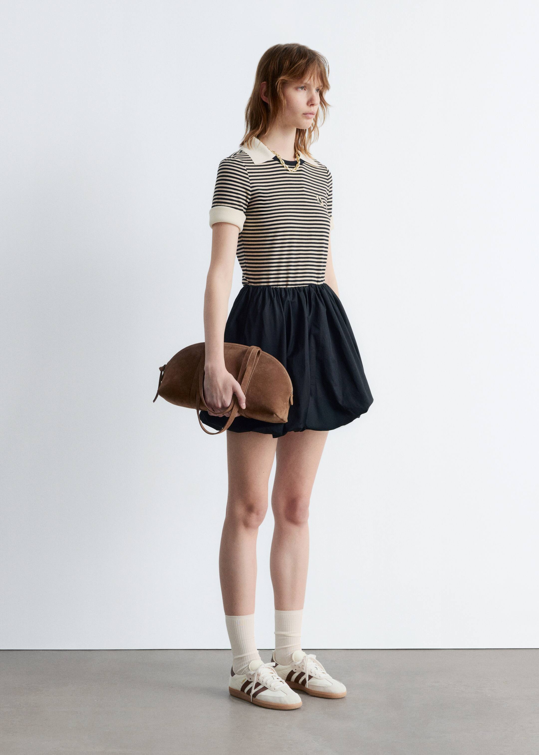 Grösseres Bild ansehen: T-Shirt mit Stickerei - Beige/Schwarz/Gestreift - DAMEN | H&M CH 5