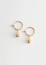 Gold-coloured