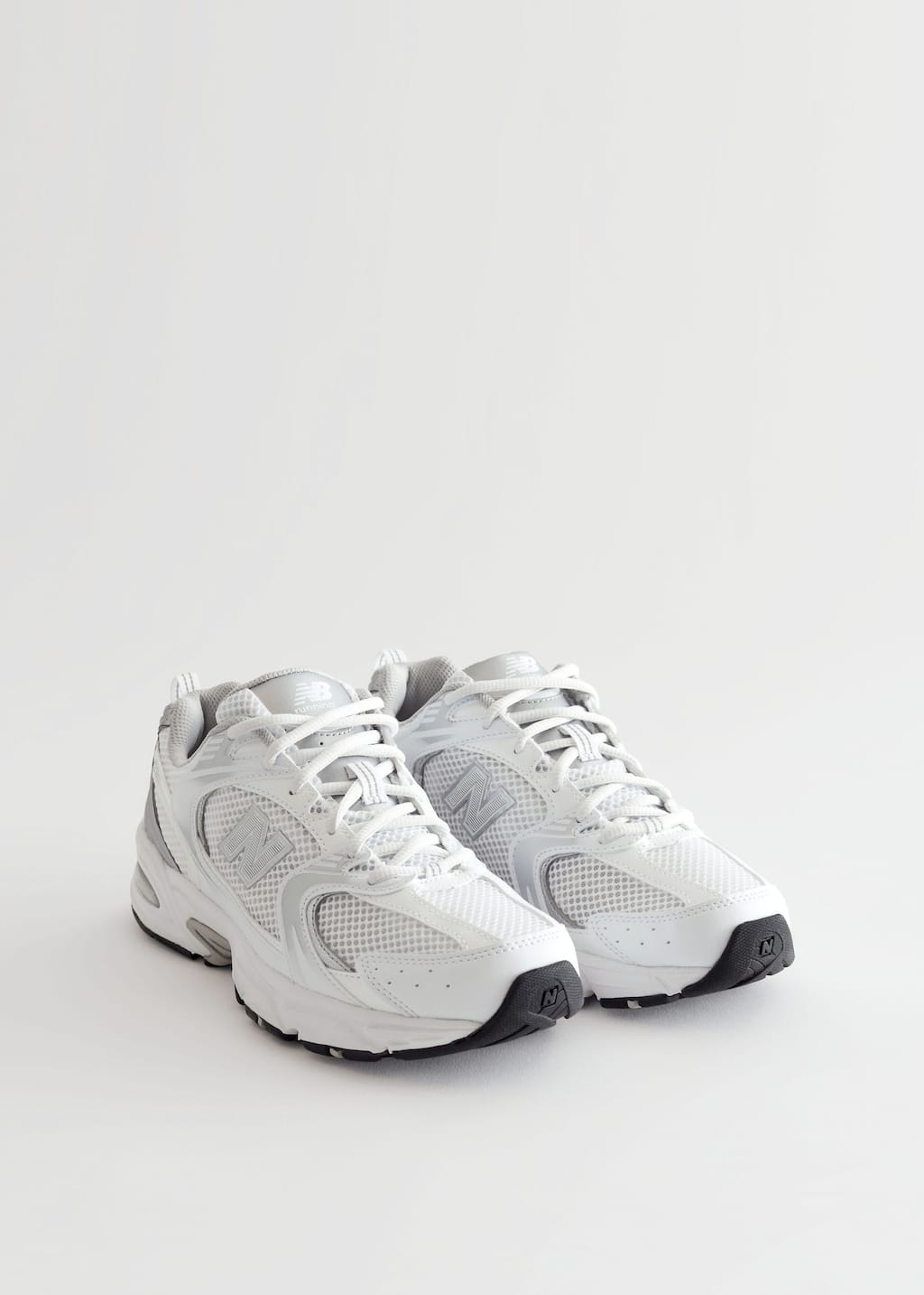 Zapatillas deportivas New Balance 530 - Blanco/Plata - Bodegón
