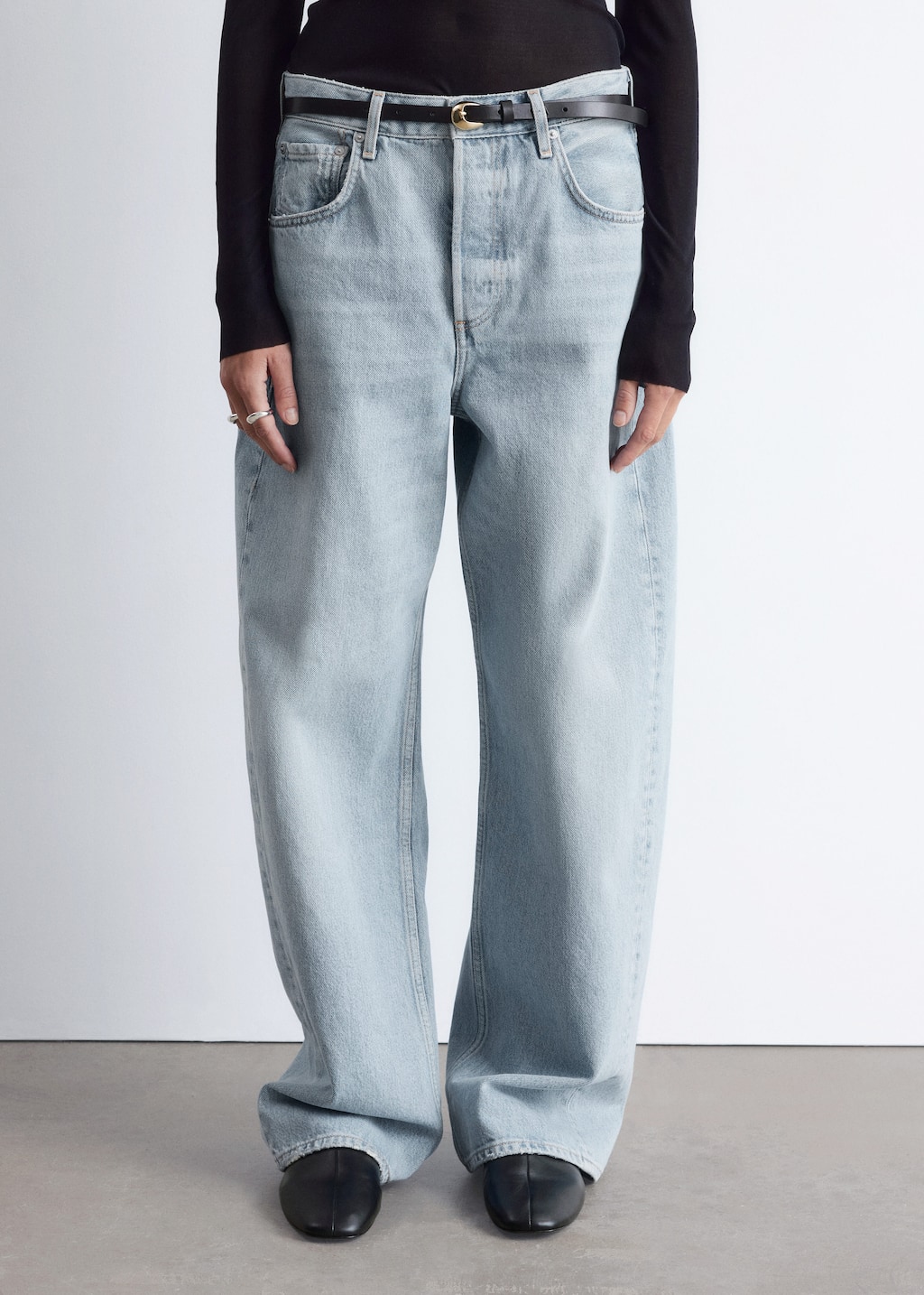 Image of Jeans med avsmalnande ben