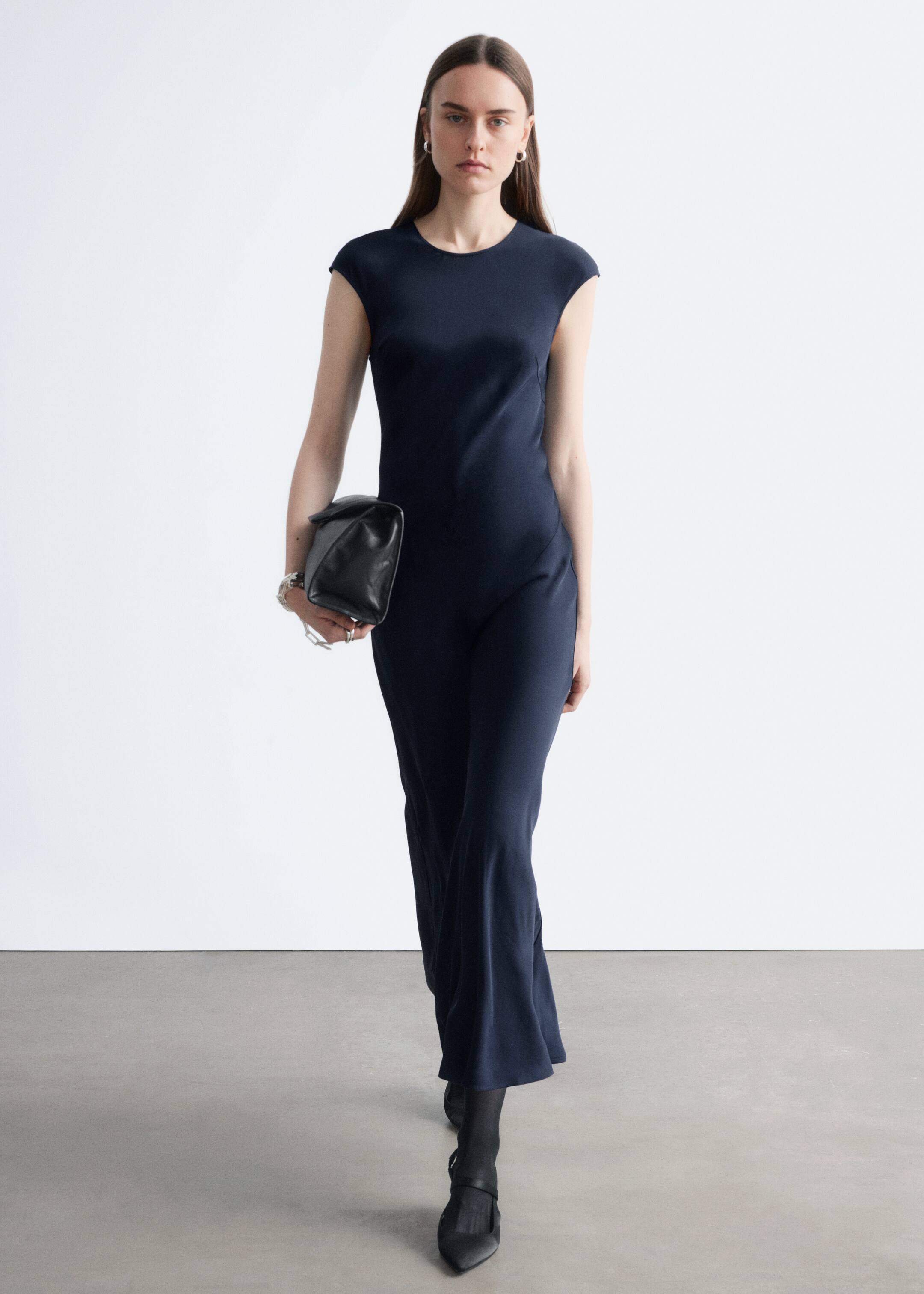 Преглед на по-голямо изображение: Вталена сатенена макси рокля - Тъмносиньо - ЖЕНИ | H&M BG 2