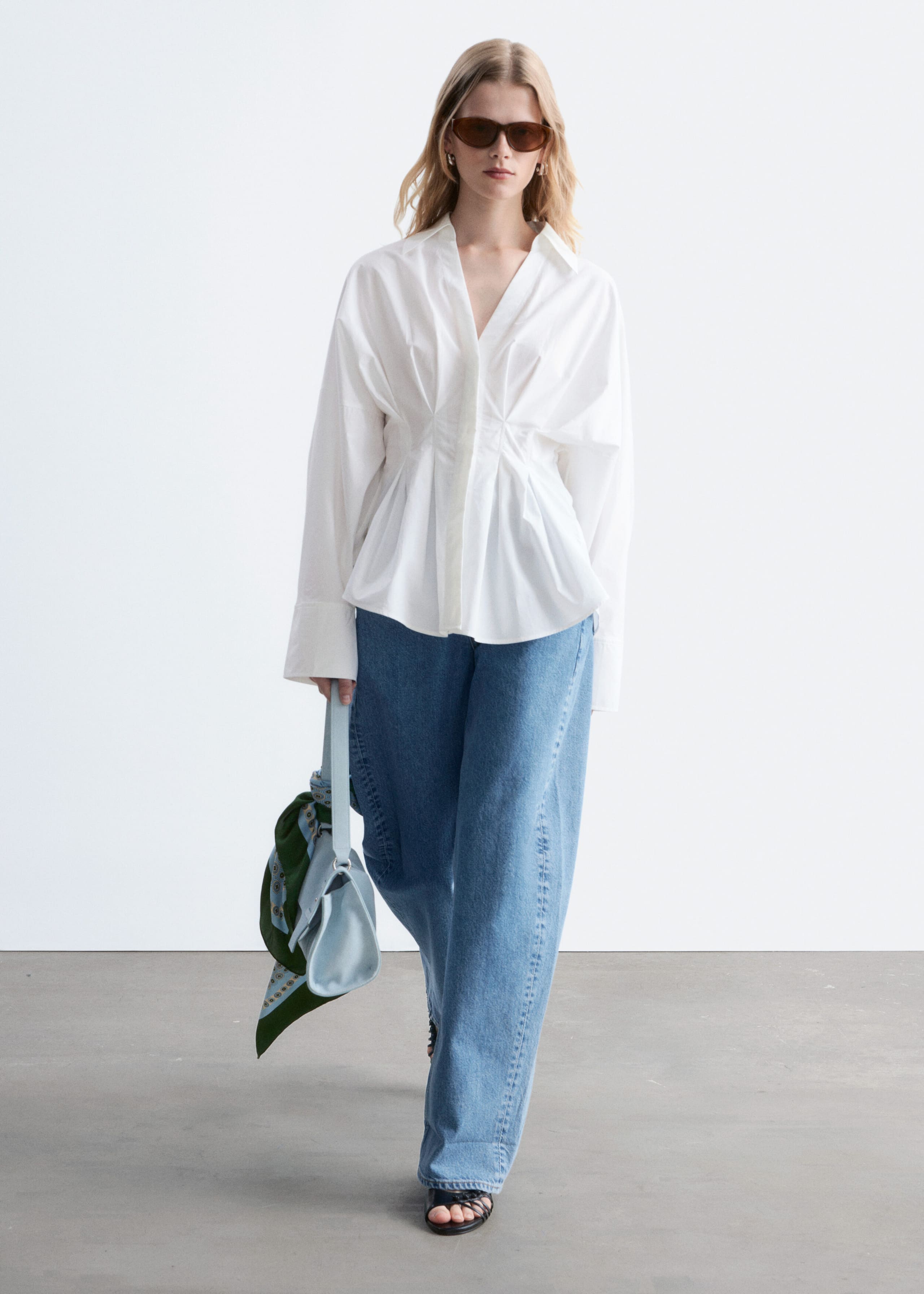 Fitted-Waist Cotton Shirt - White - Lookbook